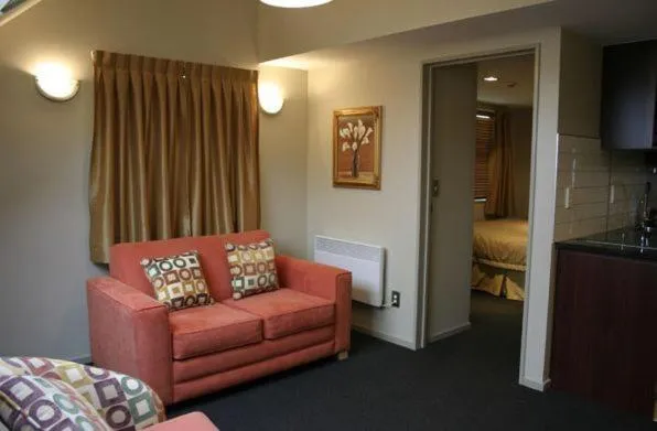 Seating area in Athena Motel