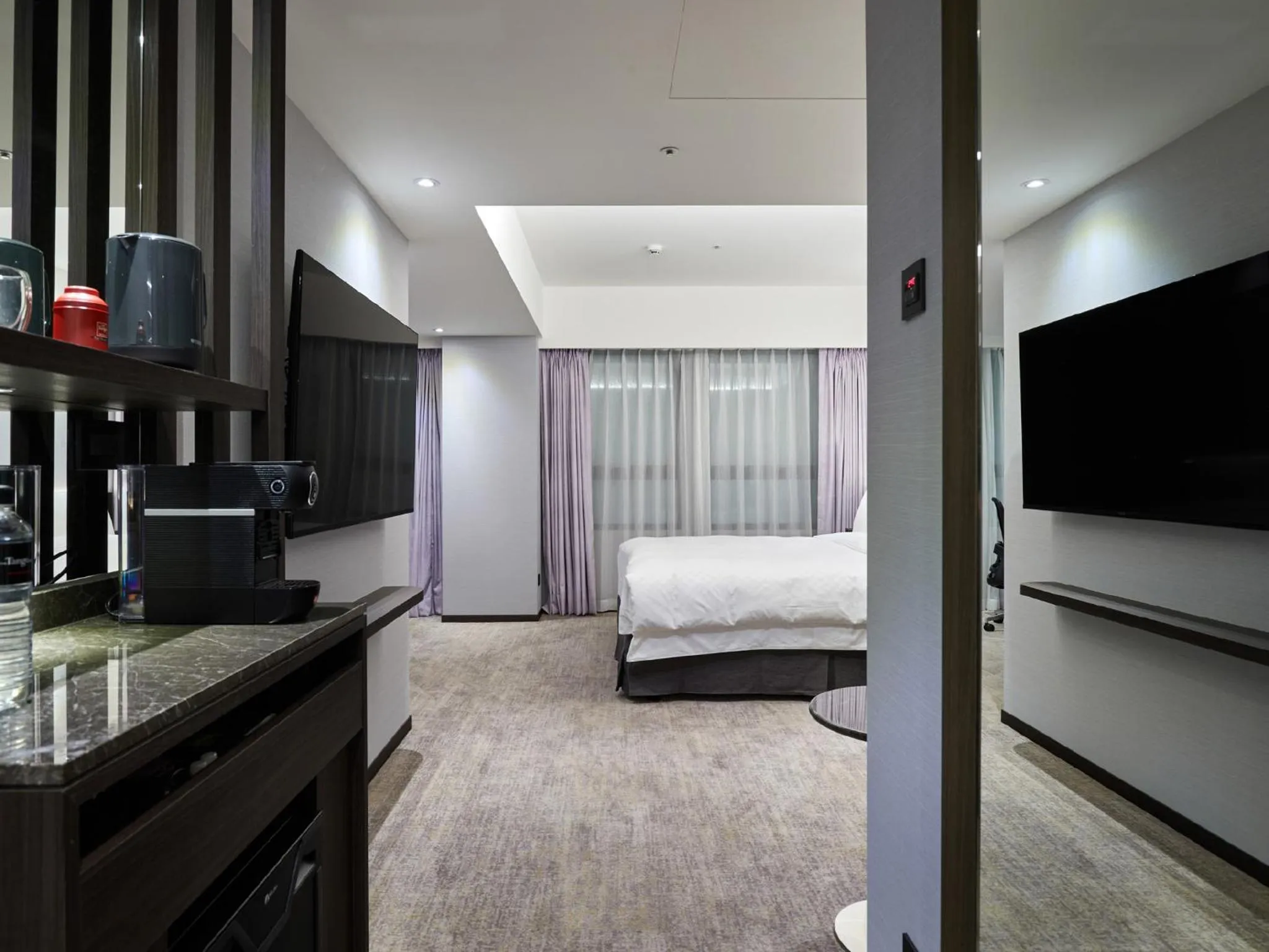 Bed in The Tango Hotel Taipei Linsen