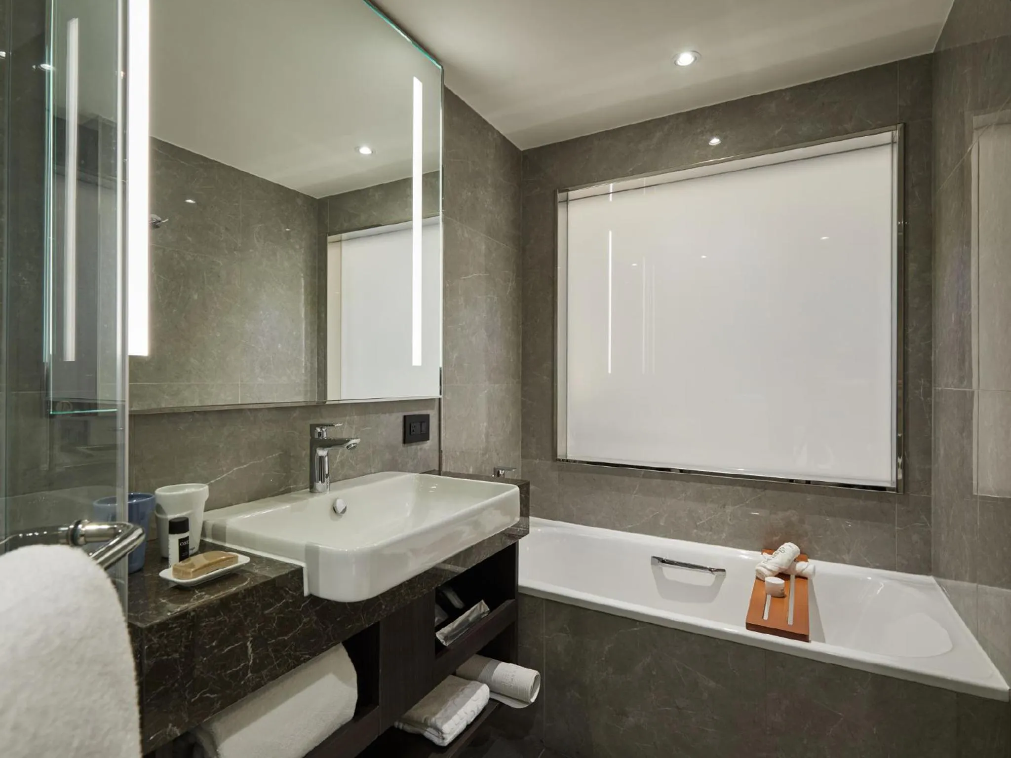 Bathroom in The Tango Hotel Taipei Linsen