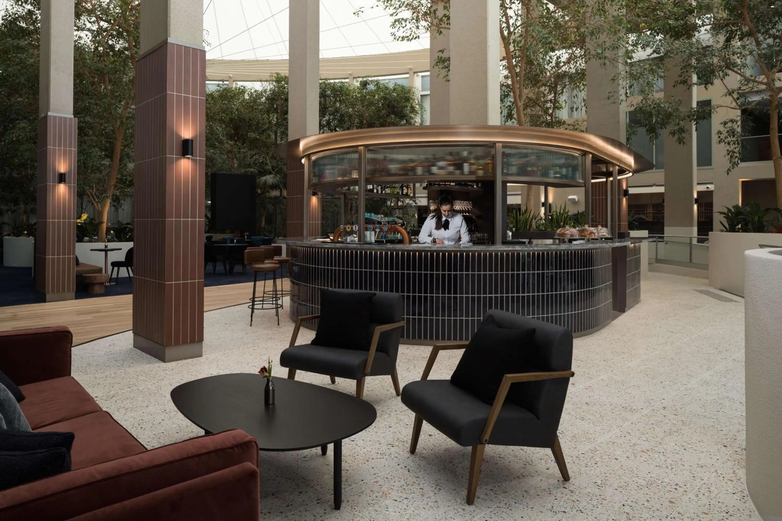 Lounge or bar in Rydges Canberra