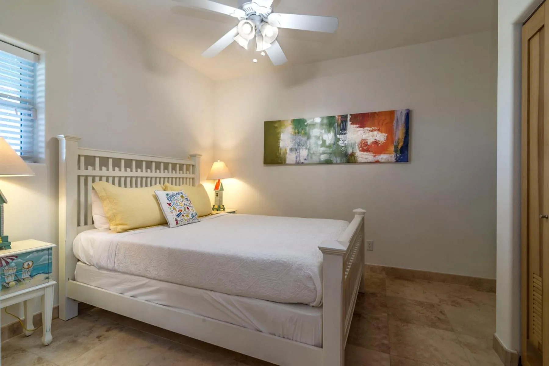 TV and multimedia in Sea Deuce by the Ocean