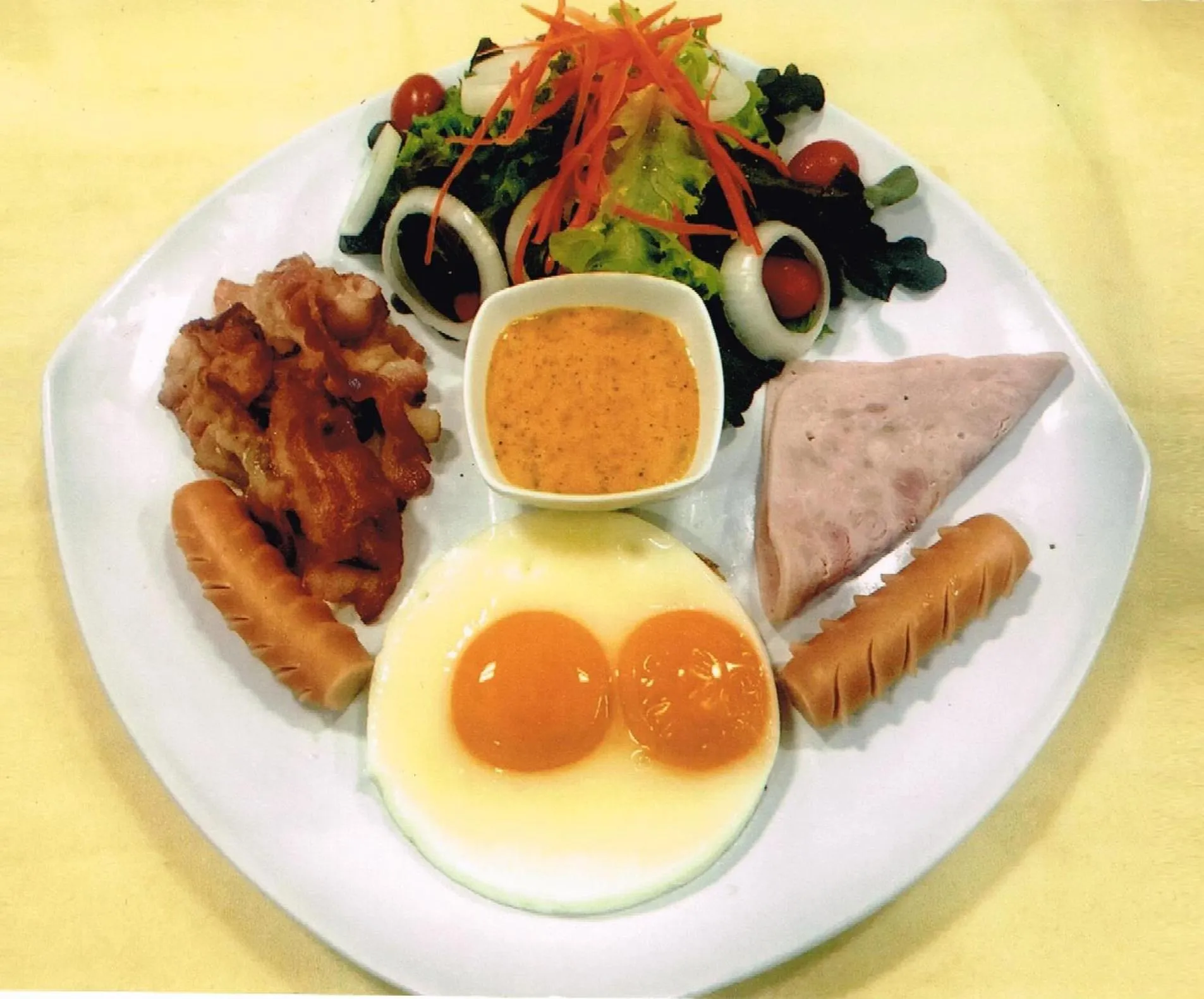 Food and drinks in VC@Suanpaak Boutique Hotel & Service Apartment