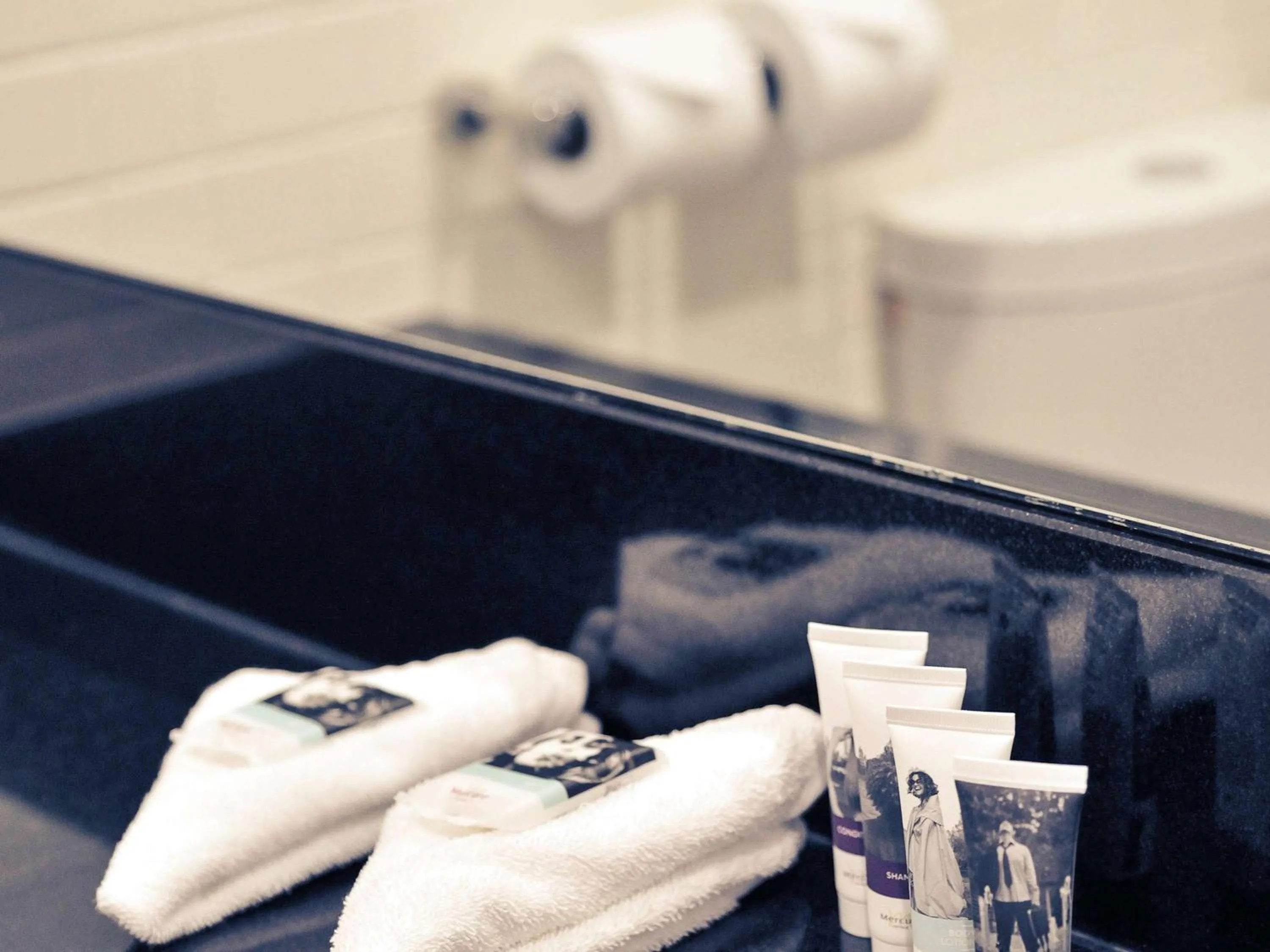 Bedroom in Mercure North Melbourne