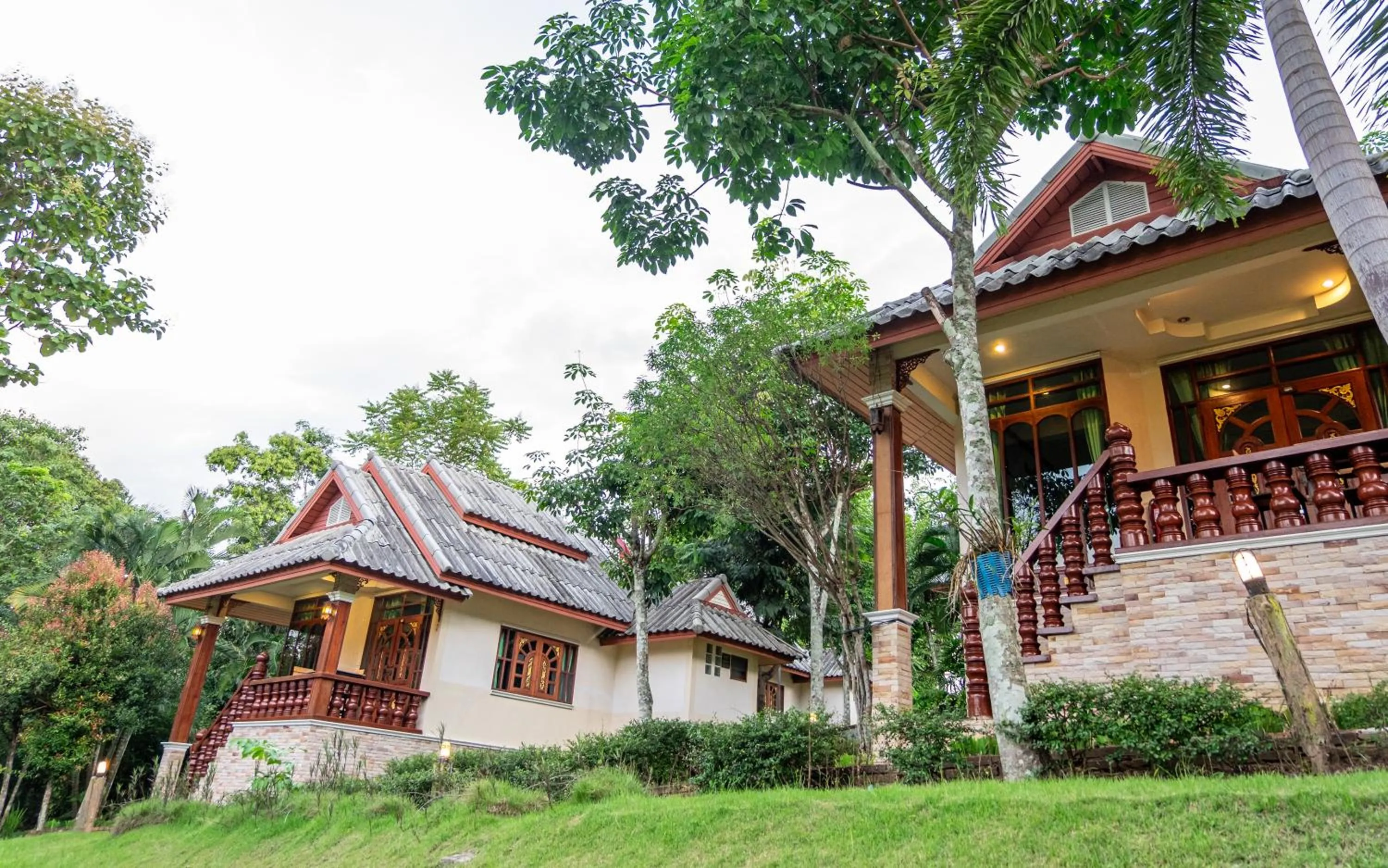 Day in Mont Goei Pai