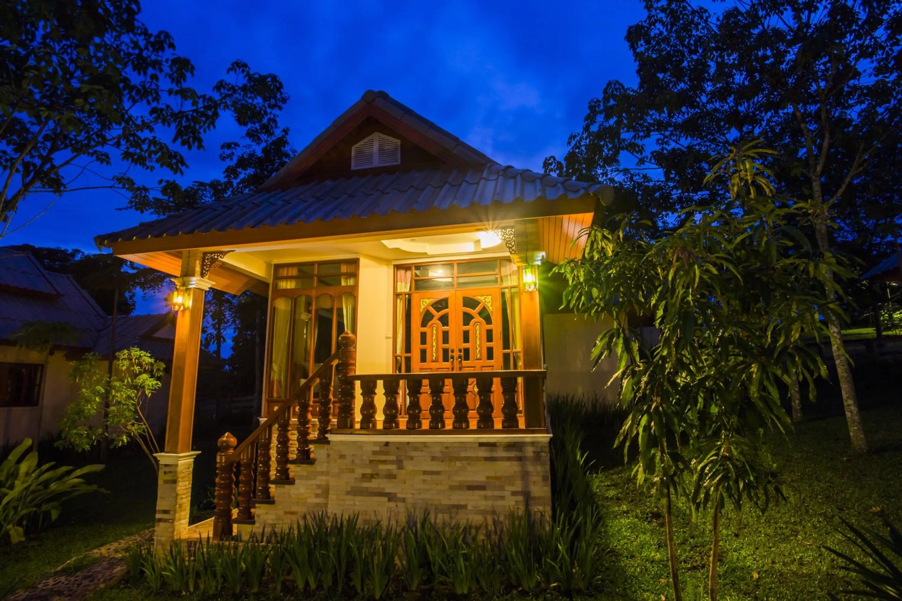 Facade/entrance in Mont Goei Pai