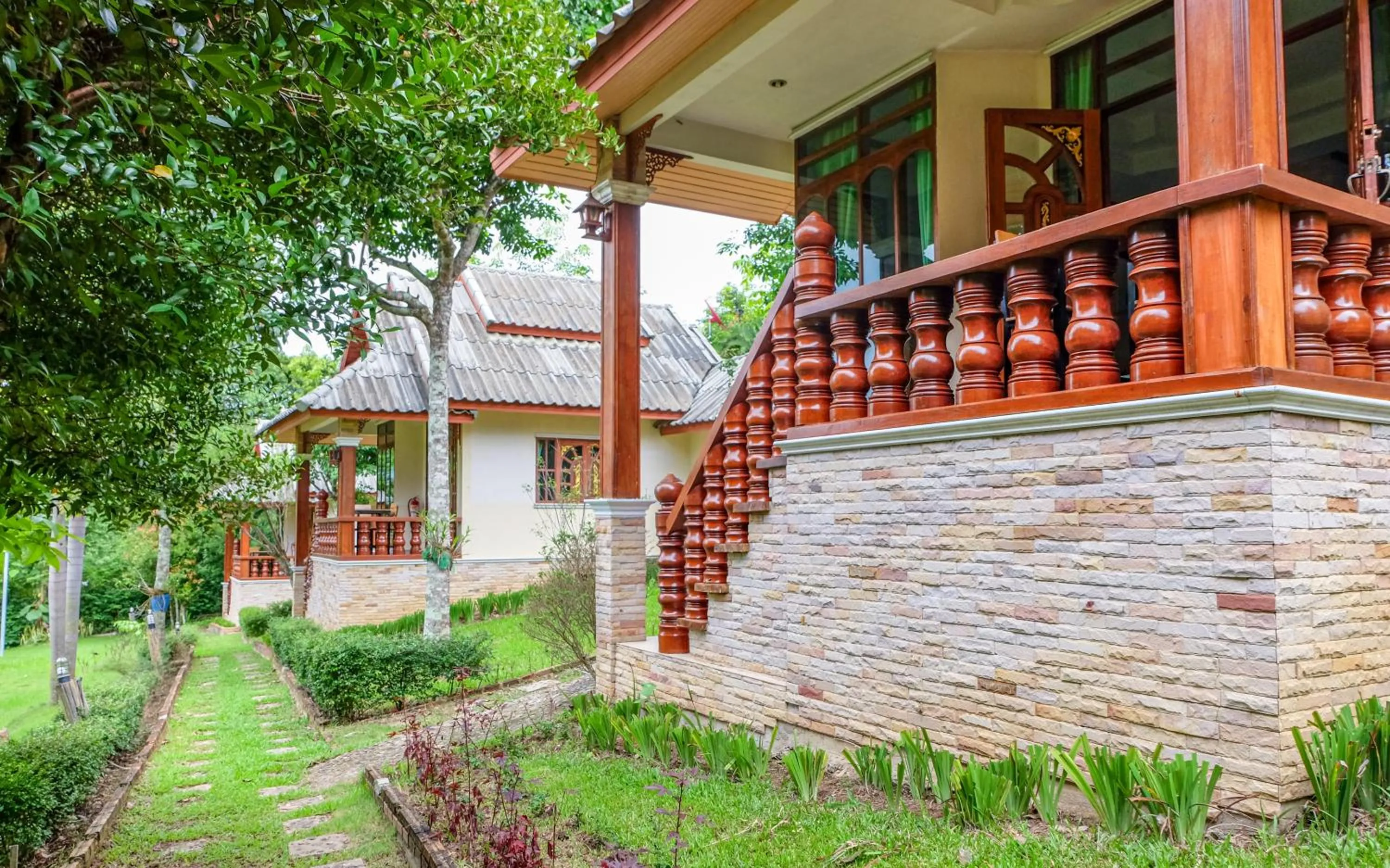 Property building in Mont Goei Pai