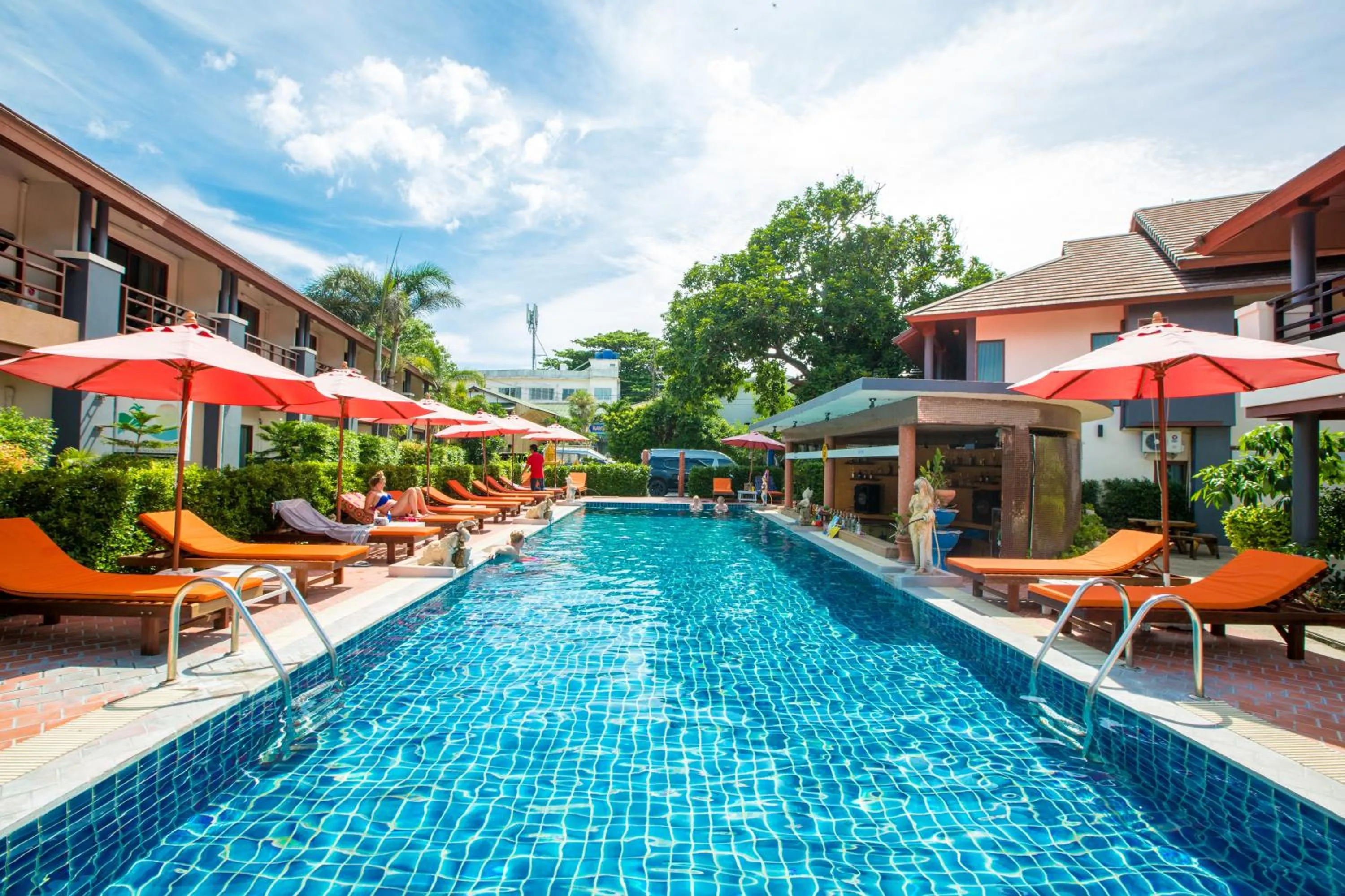 Swimming pool in Sunrise Resort- Koh Phangan - SHA Extra Plus