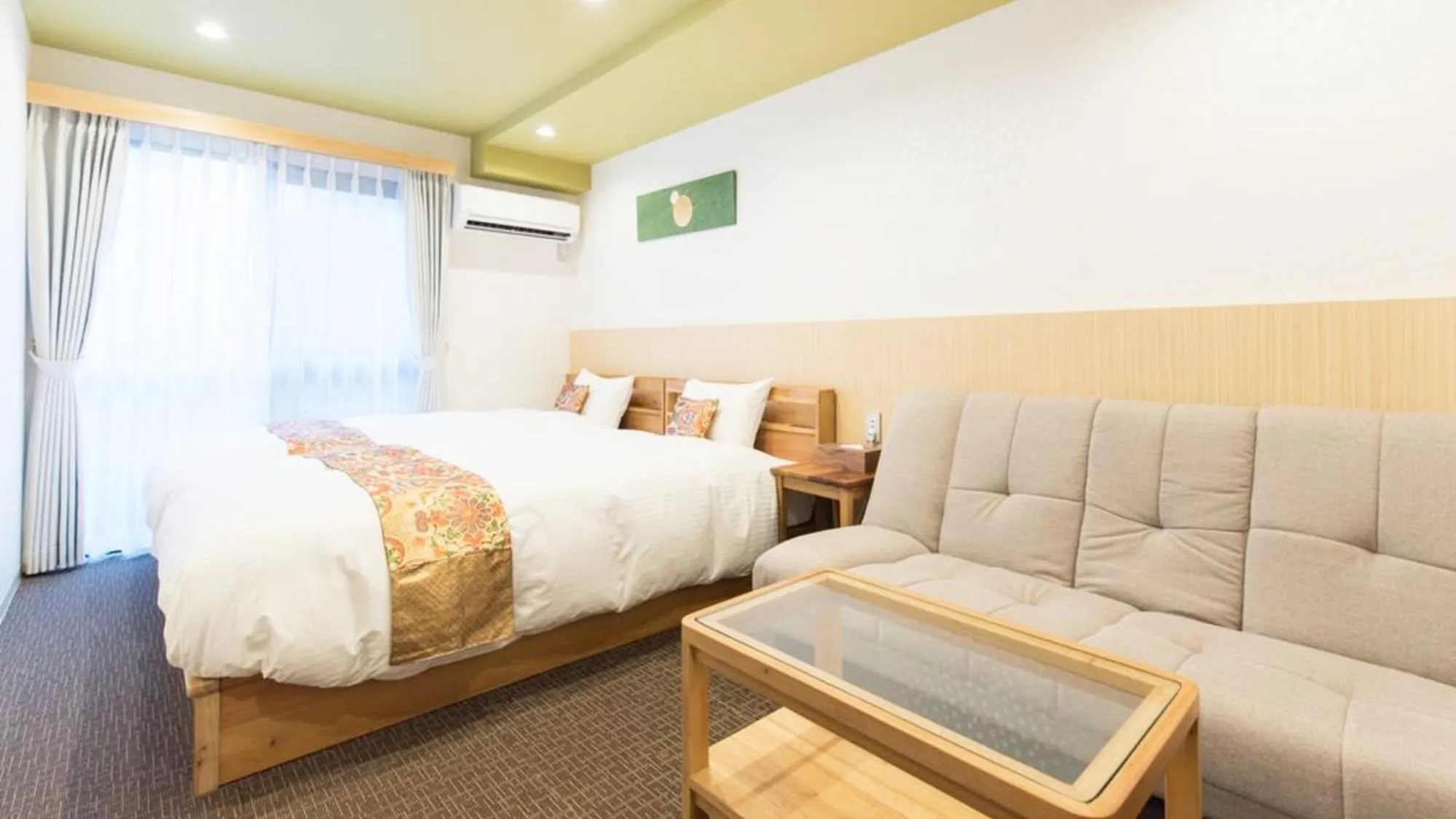 Bed in Stay SAKURA Kyoto Gyoen East