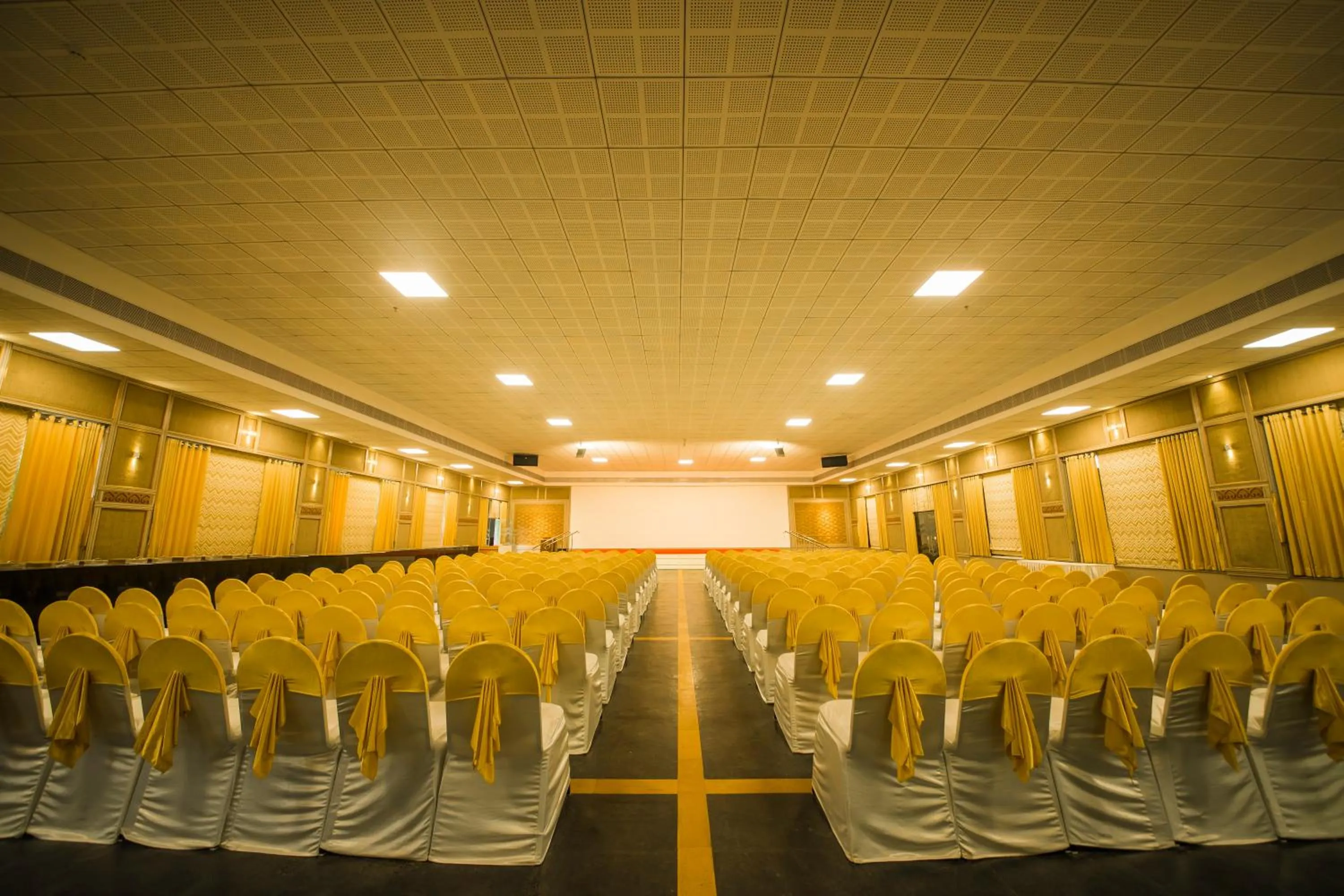 Banquet/Function facilities in The Renai Cochin