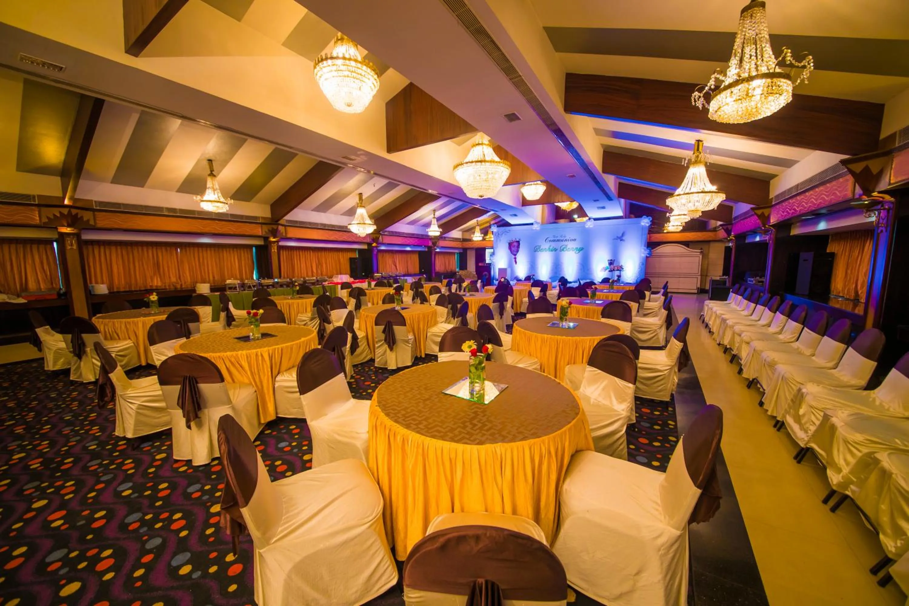 Banquet/Function facilities in The Renai Cochin
