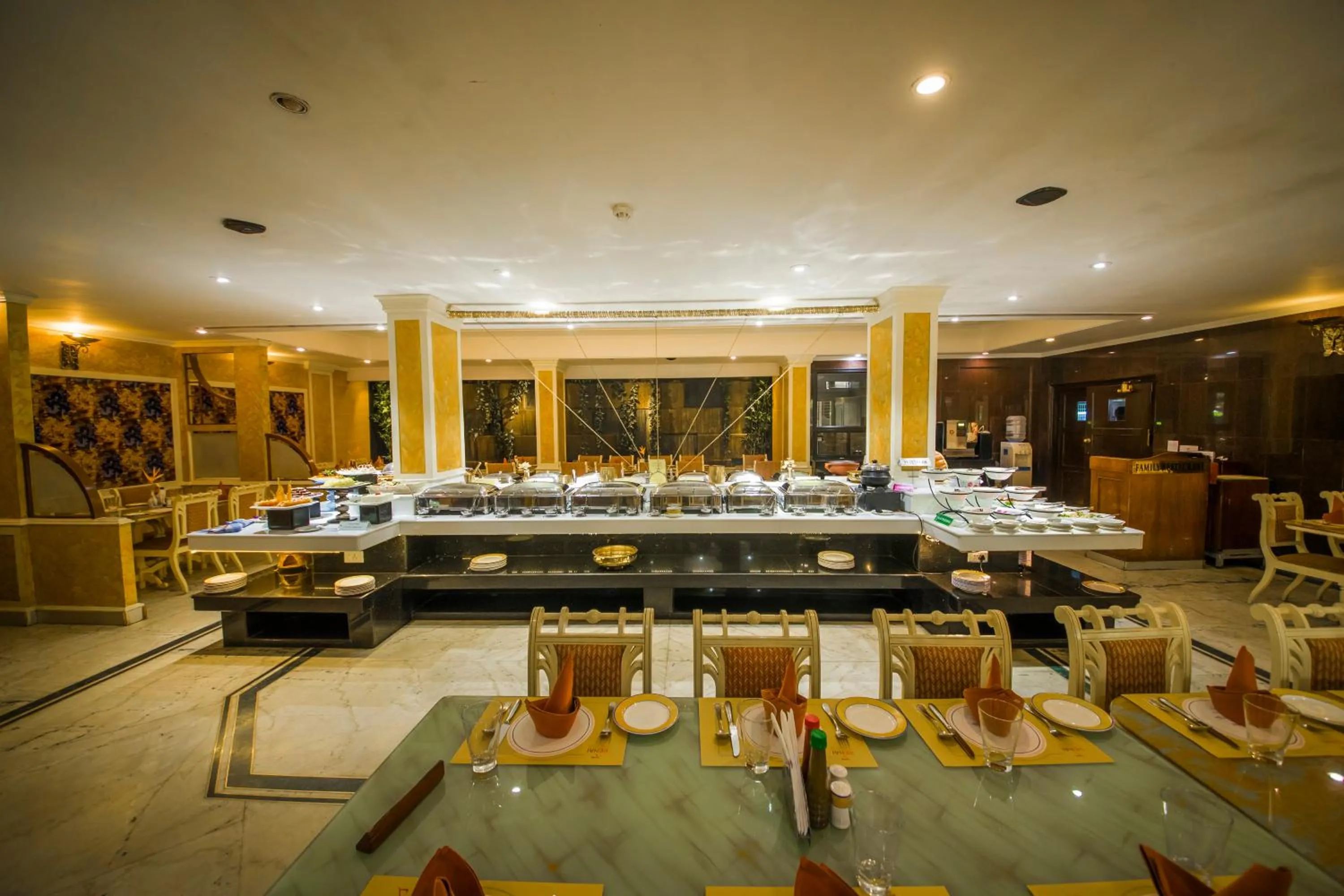 Restaurant/places to eat in The Renai Cochin