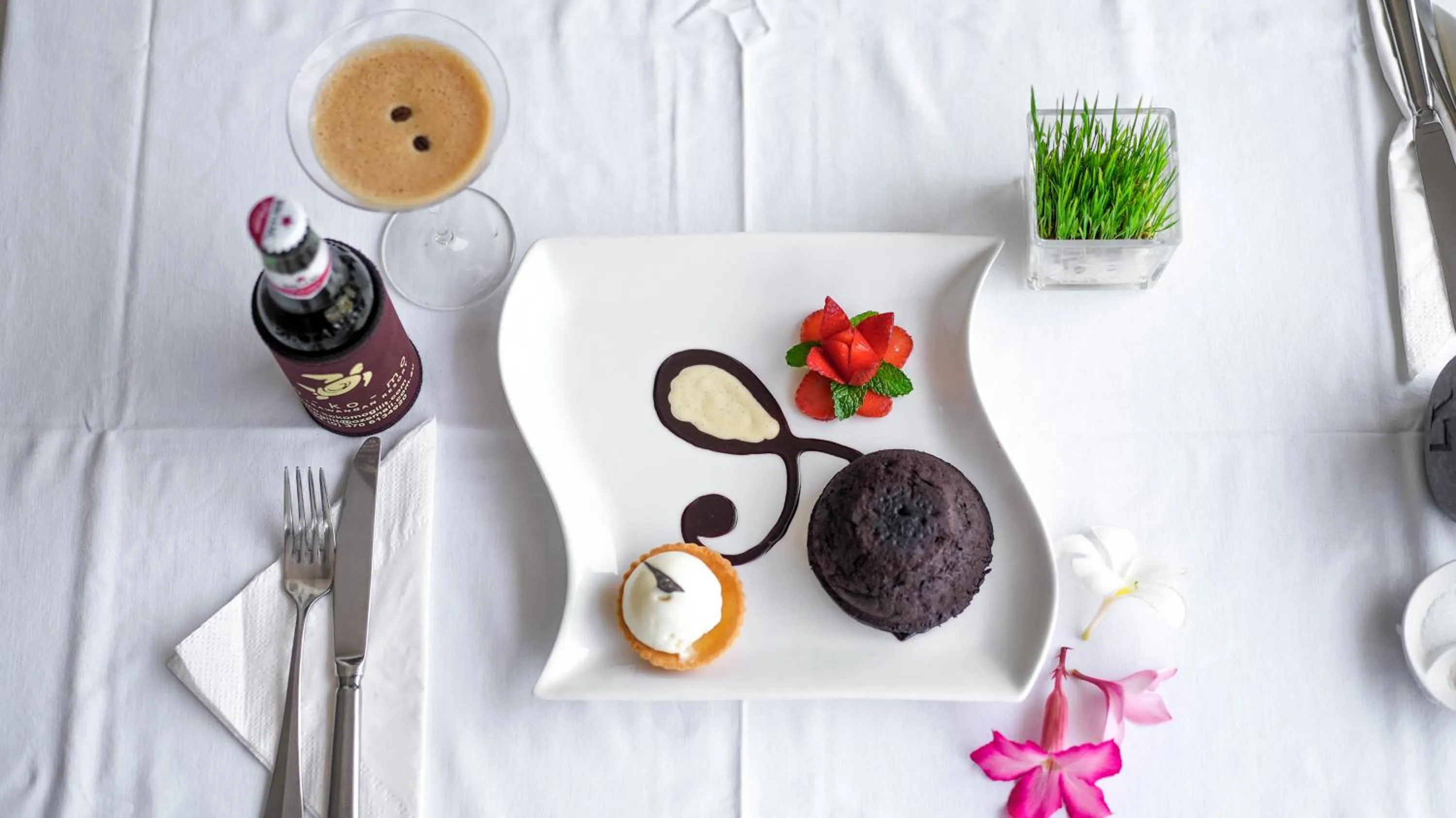 Food and drinks in Kokomo Resort