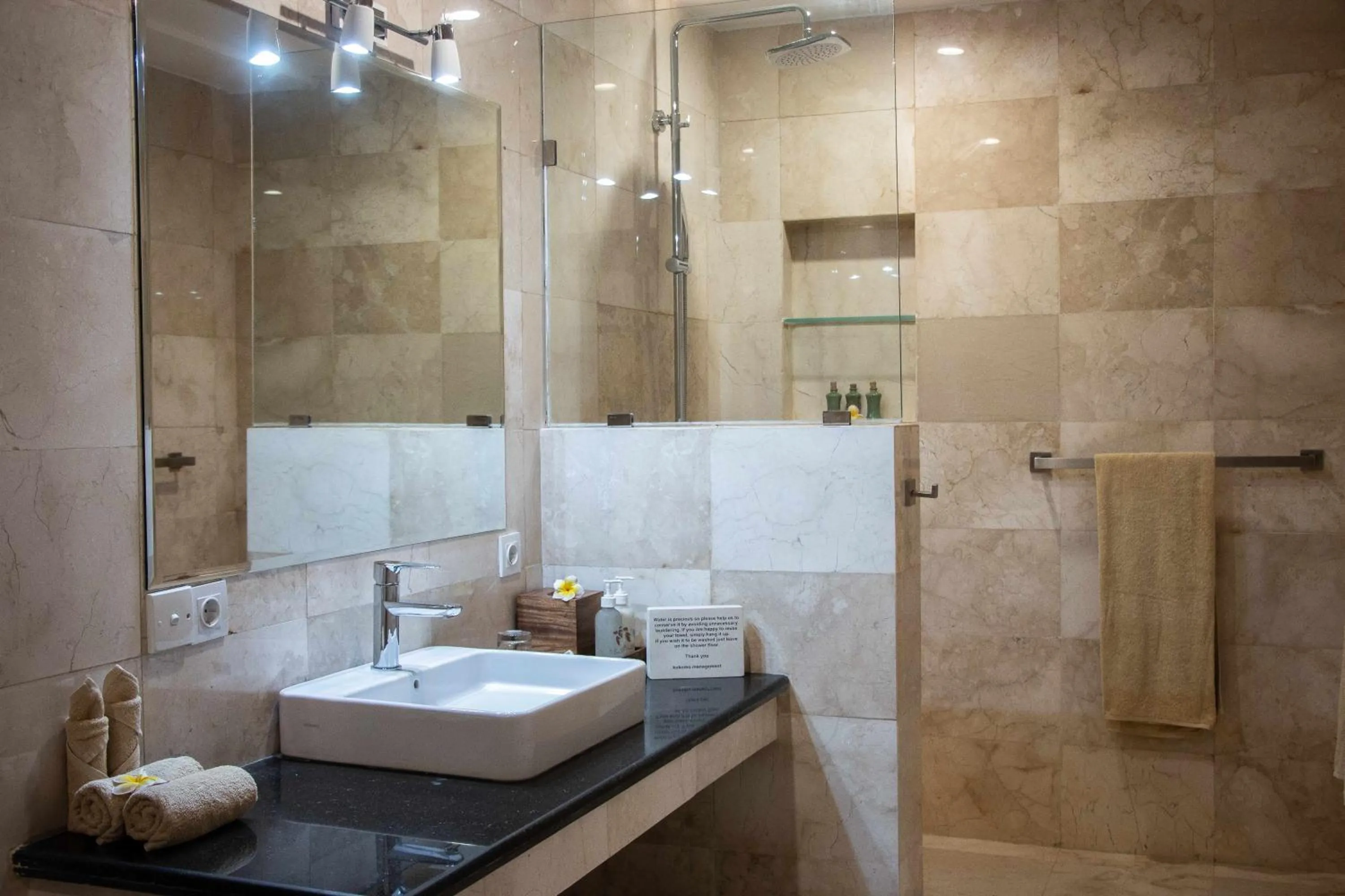 Bathroom in Kokomo Resort