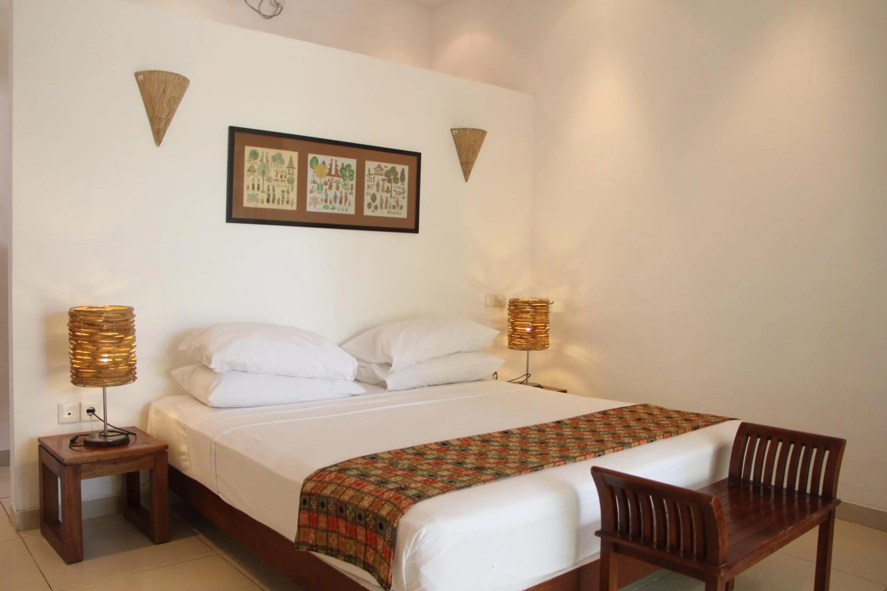 Bedroom, Bed in The Beach House Resort