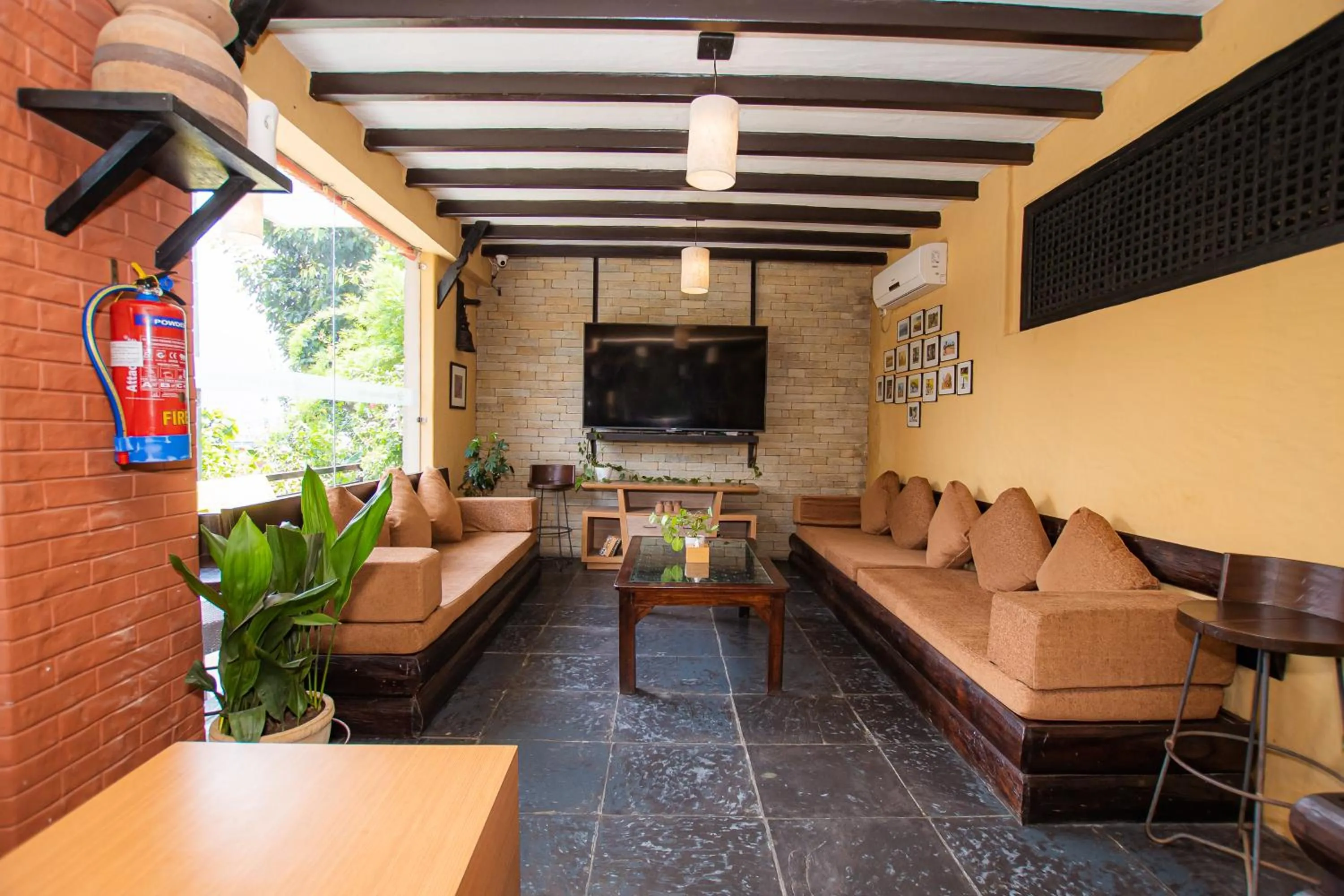 Communal lounge/ TV room in Pokhara Boutique Hotel