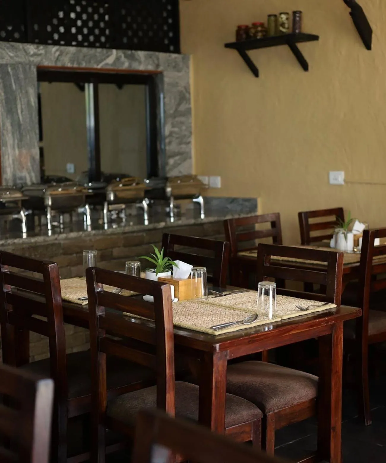 Restaurant/places to eat in Pokhara Boutique Hotel