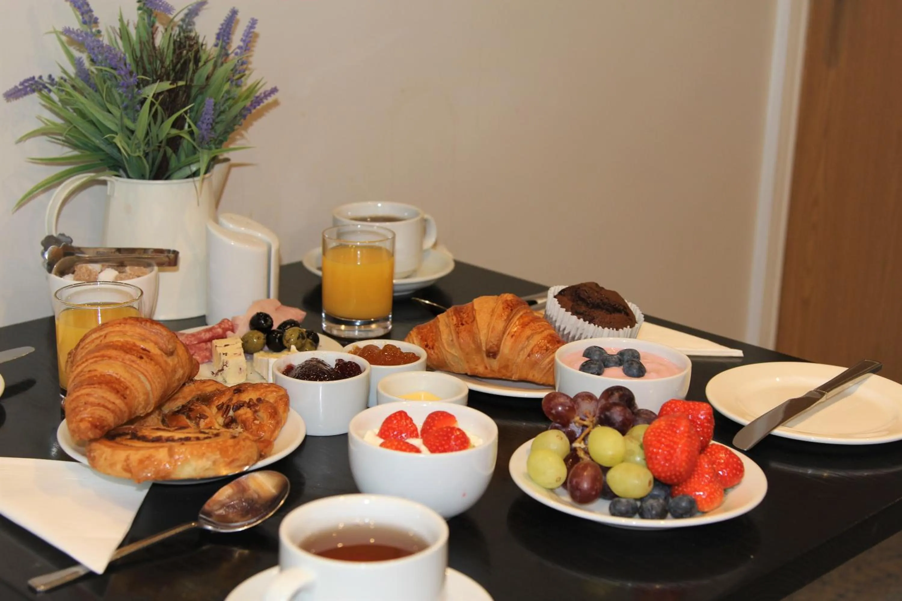 Continental breakfast in Sea Spray Hotel