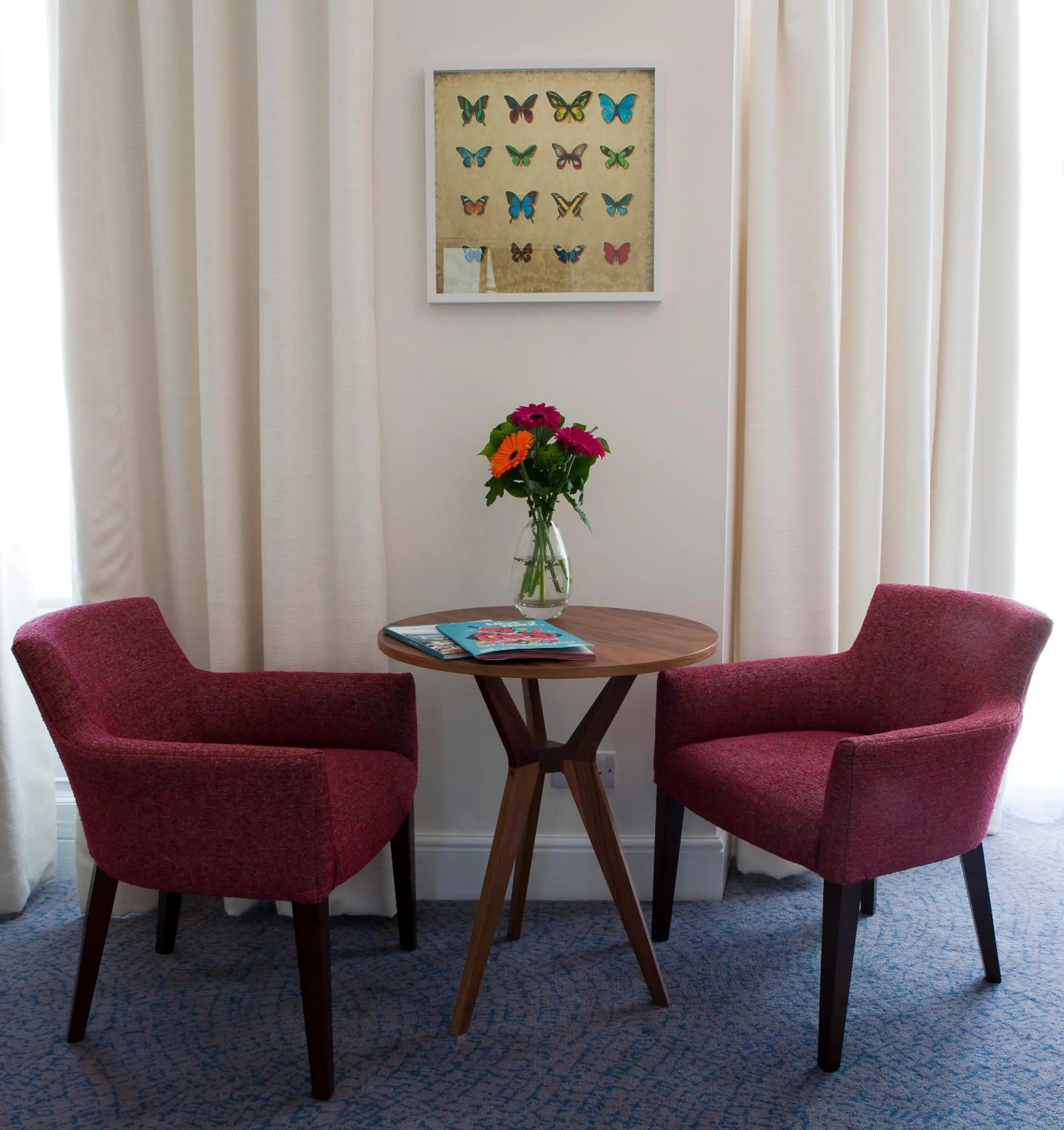 Living room in Sea Spray Hotel