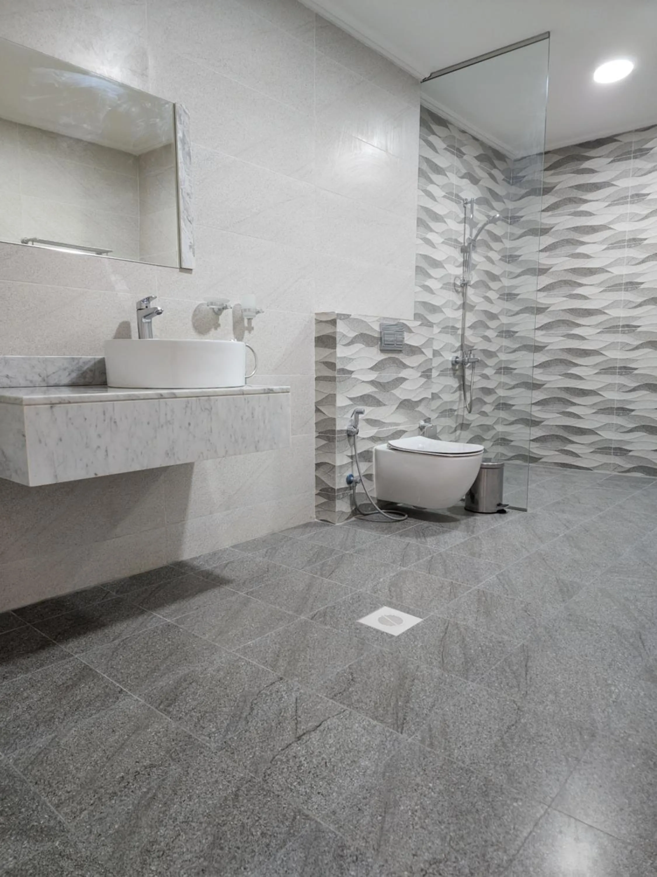 Imperial Suites Hotel