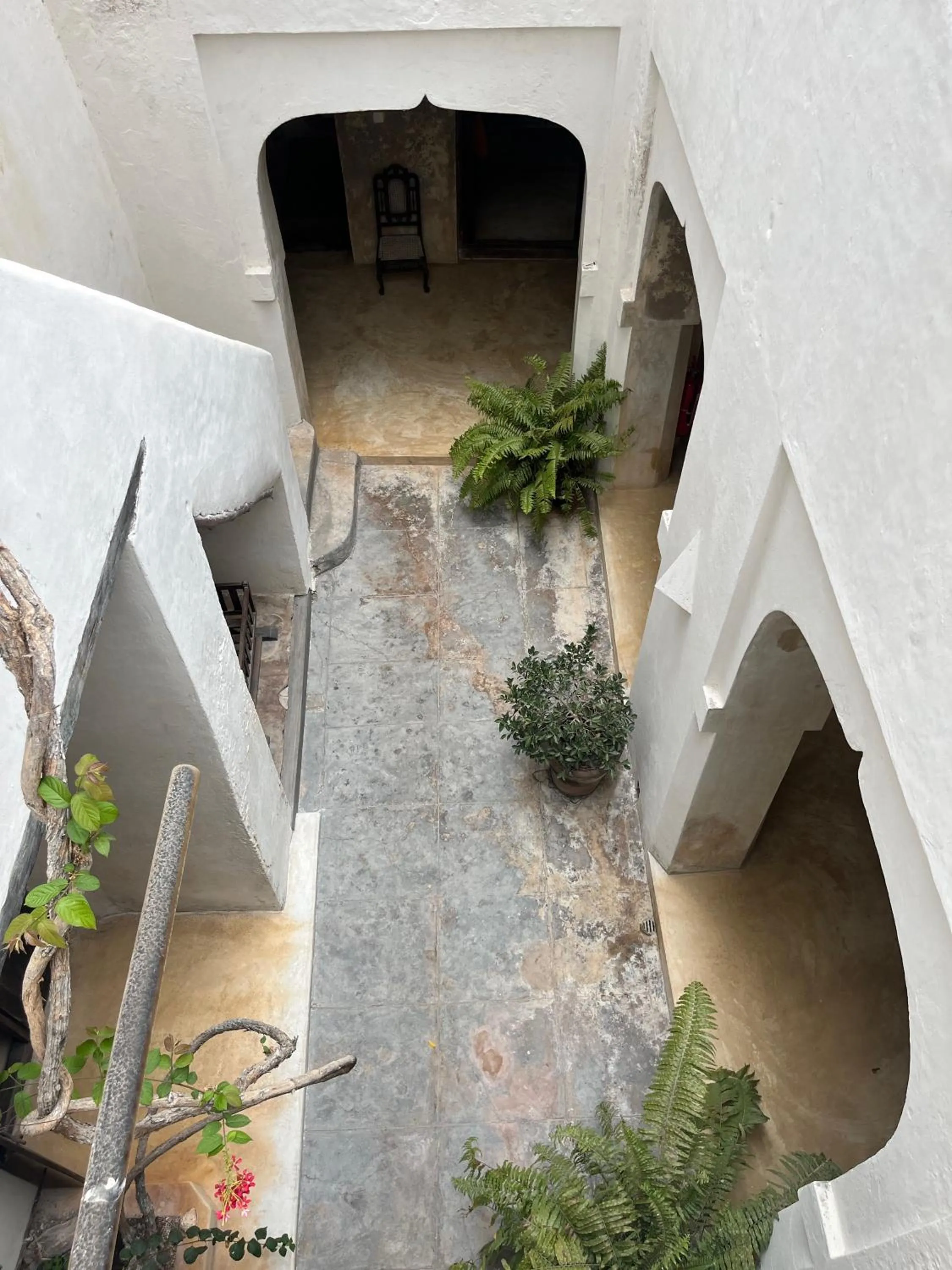 Property building in Subira House