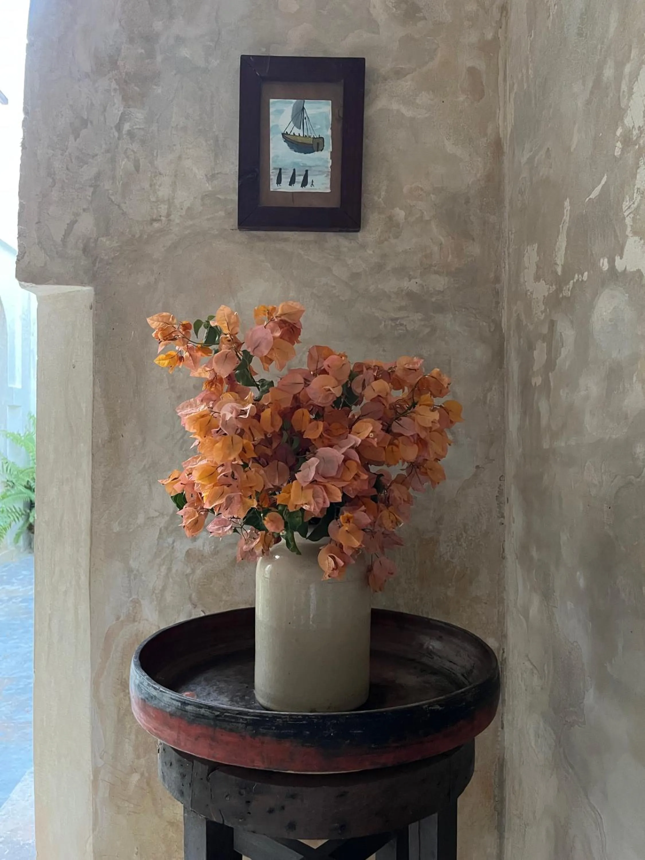 Living room in Subira House