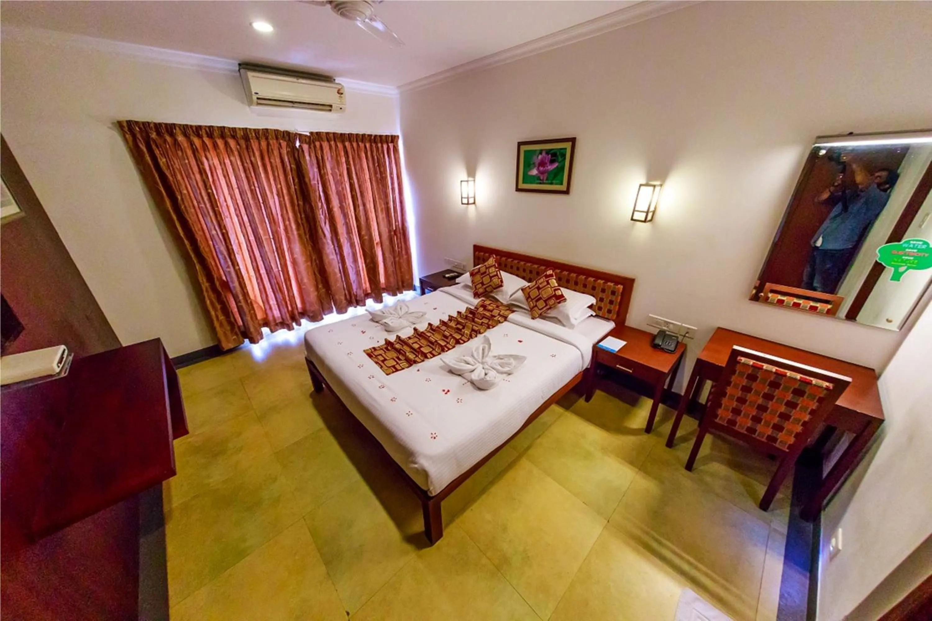 Bed in Green Fields Kumarakom