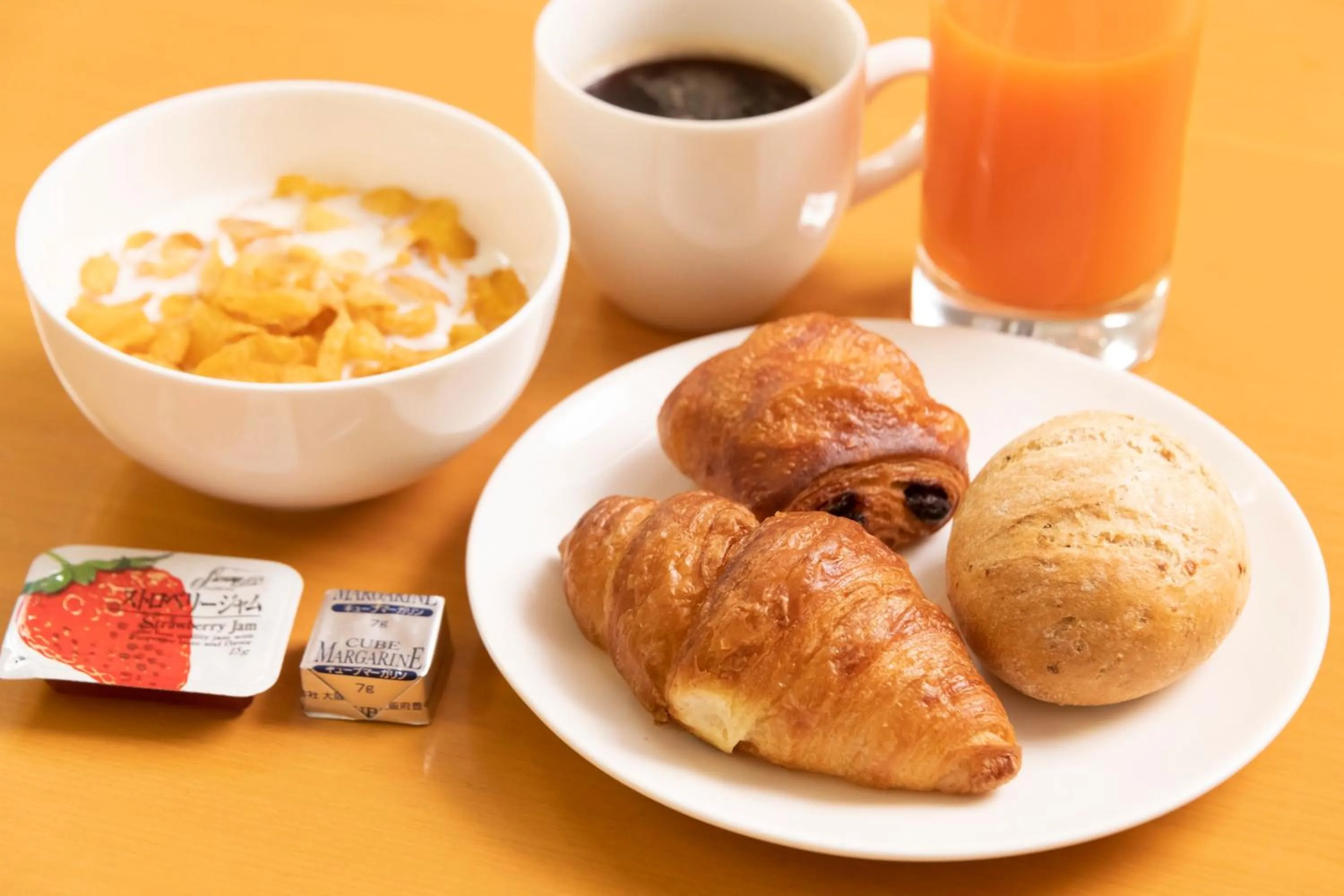 Breakfast in Hashimoto Park Hotel