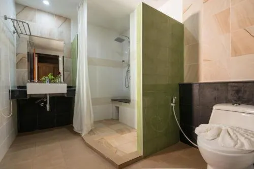Bathroom in Baan Vanida Garden Resort