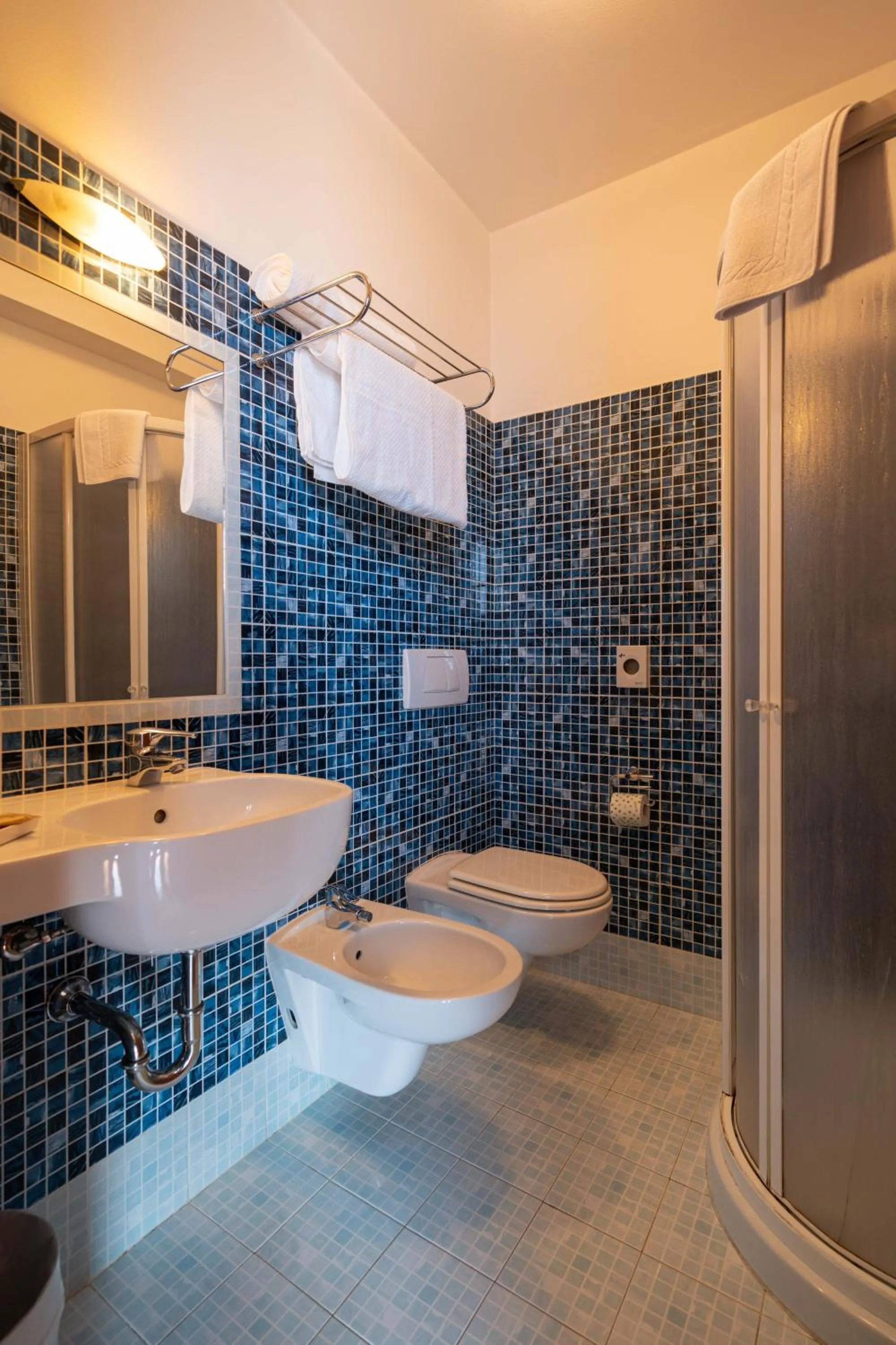 Bathroom in Hotel Break House Ristorante