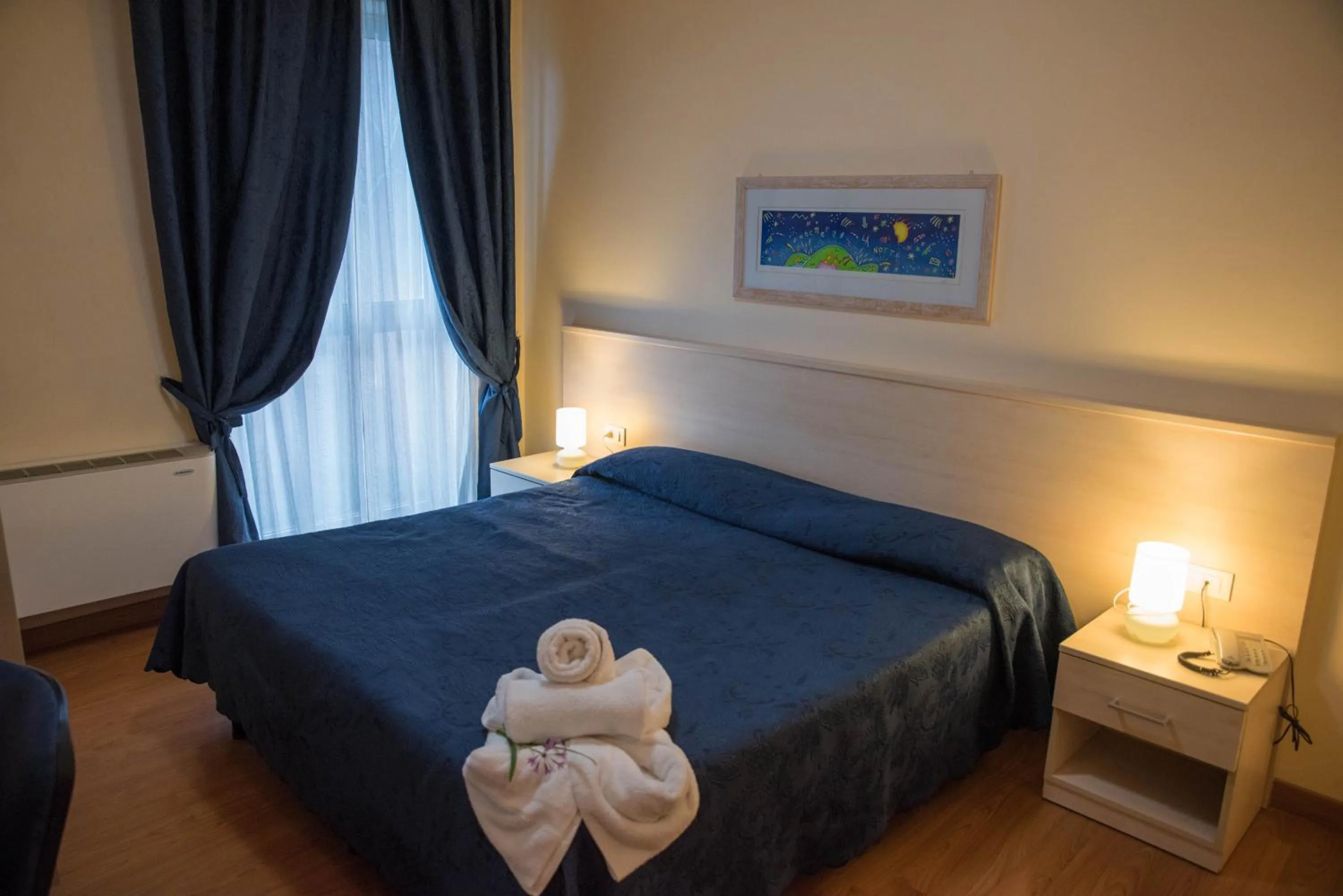 Photo of the whole room, Bed in Hotel Break House Ristorante