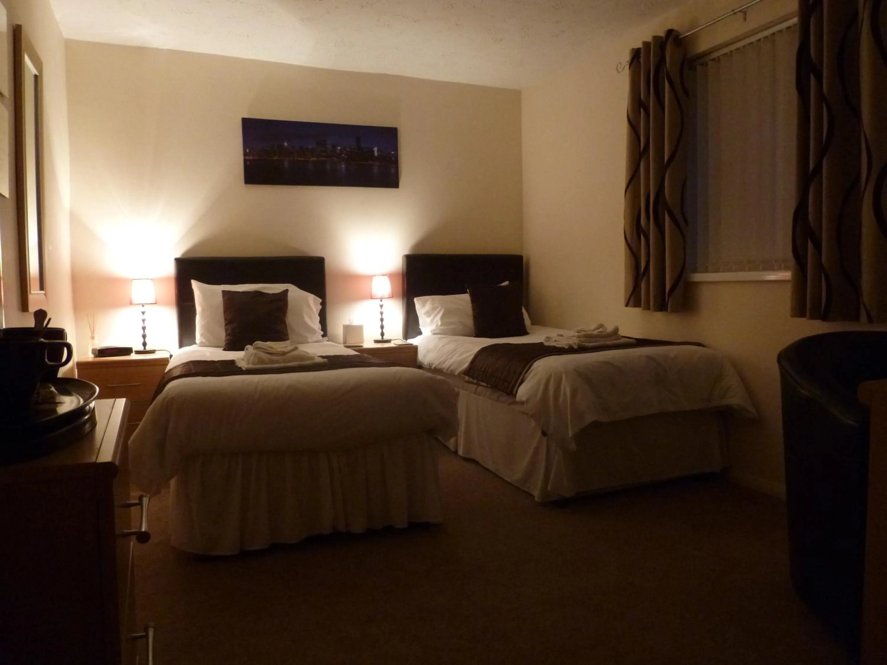 Bedroom, Bed in The Manian