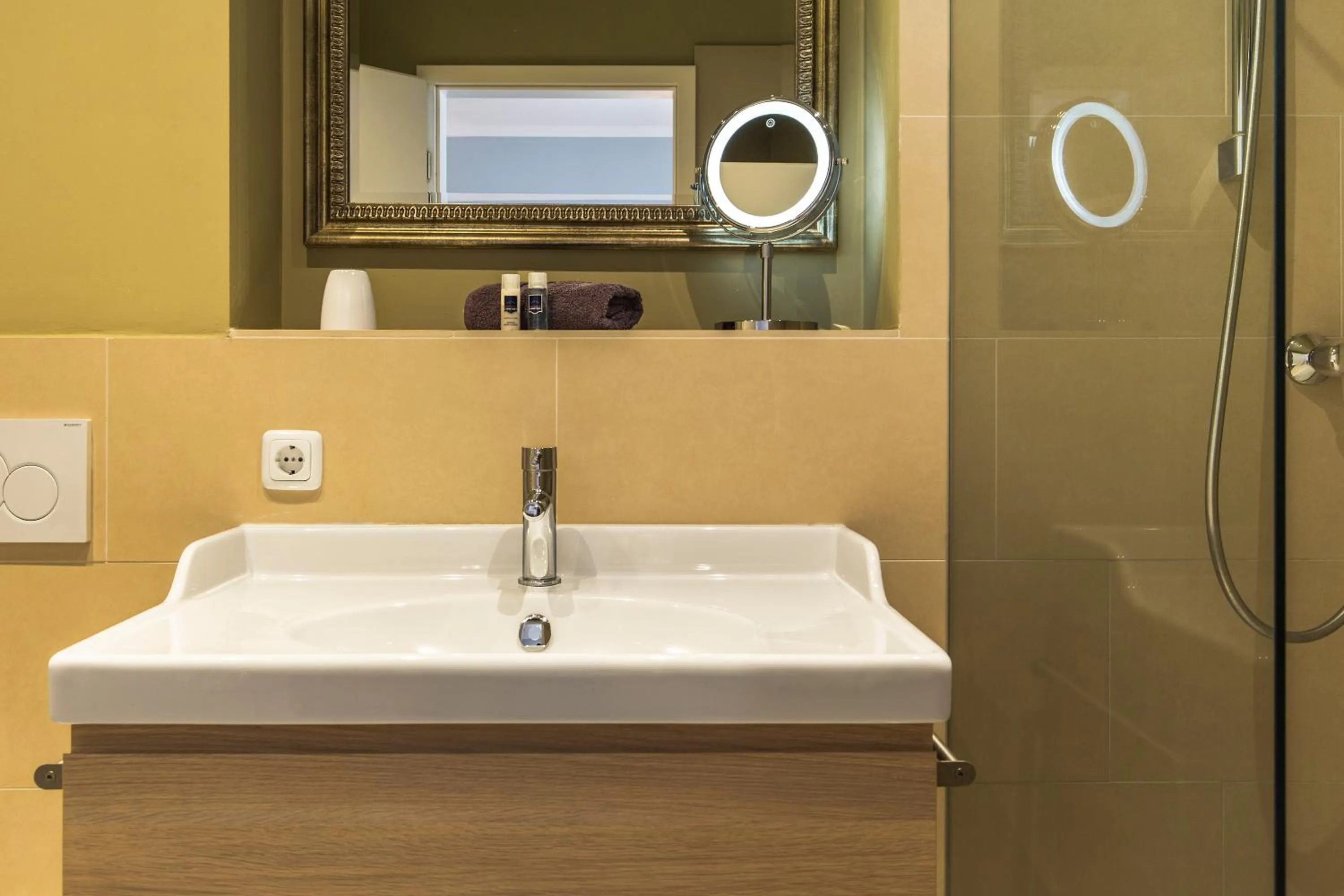 Bathroom in Mein Strandhaus - Hotel, Restaurant & Schwimmbad