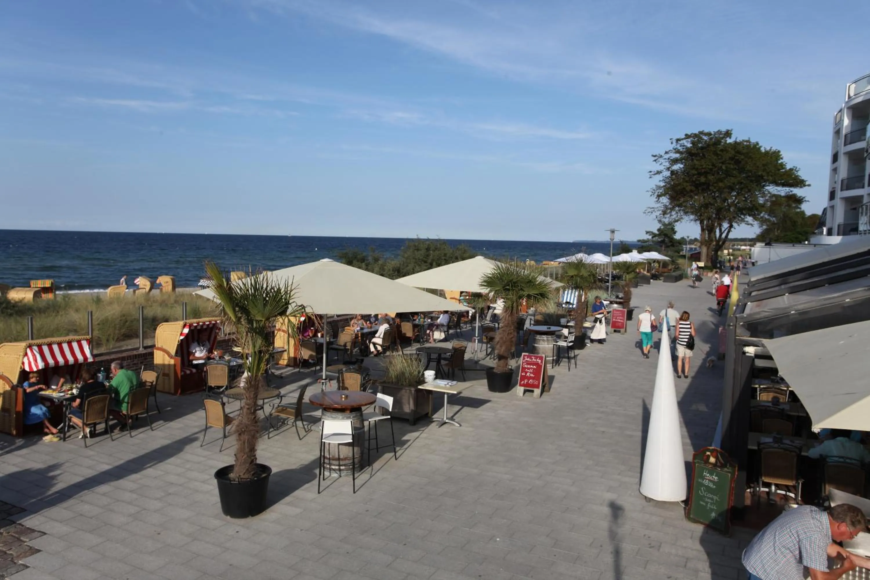 Balcony/Terrace in Mein Strandhaus - Hotel, Restaurant & Schwimmbad