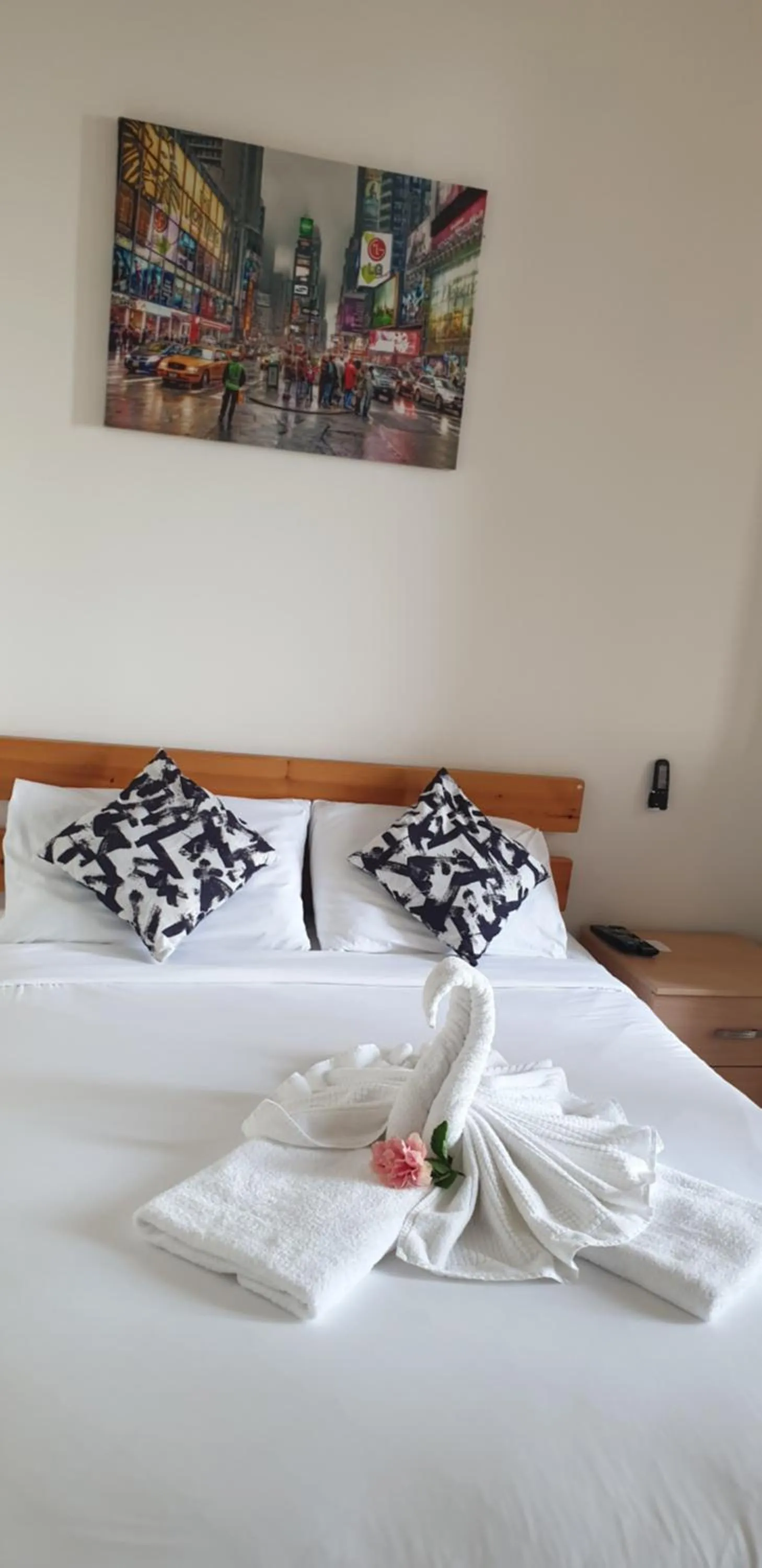 Bed in David Hameleh House