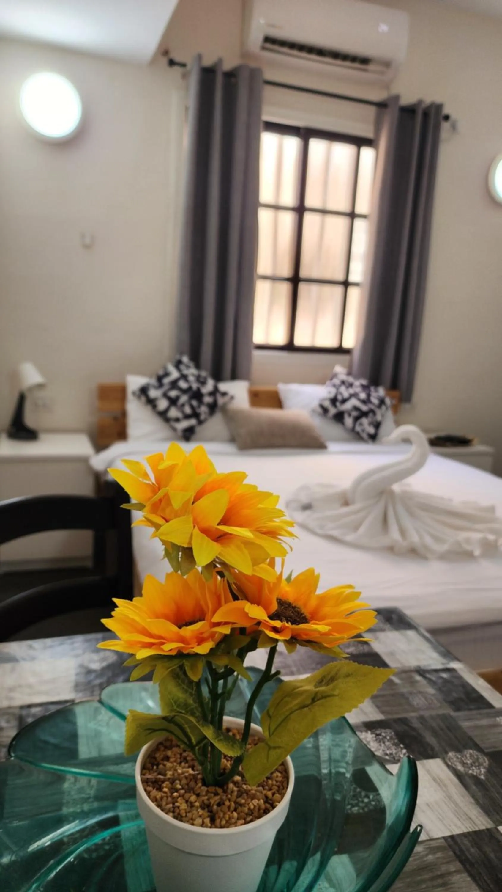 Bed in David Hameleh House