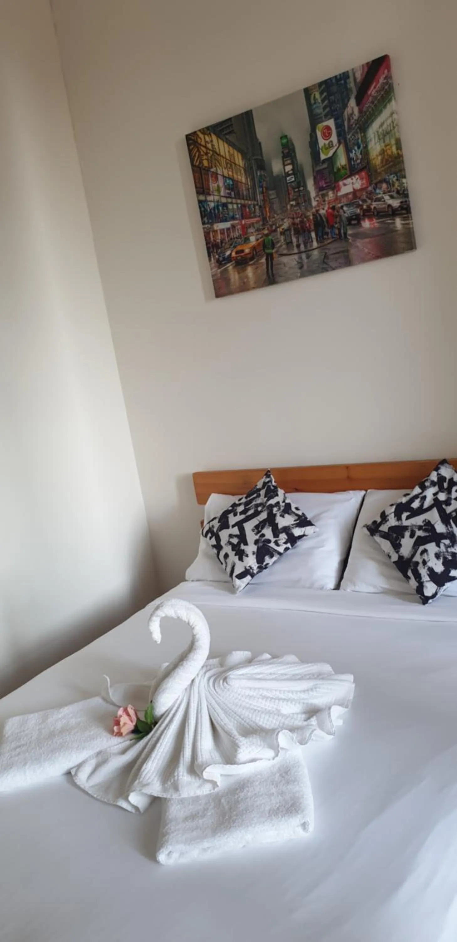 Bed in David Hameleh House