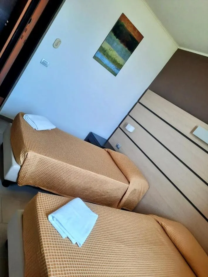 Restaurant/places to eat in Hotel Verdina