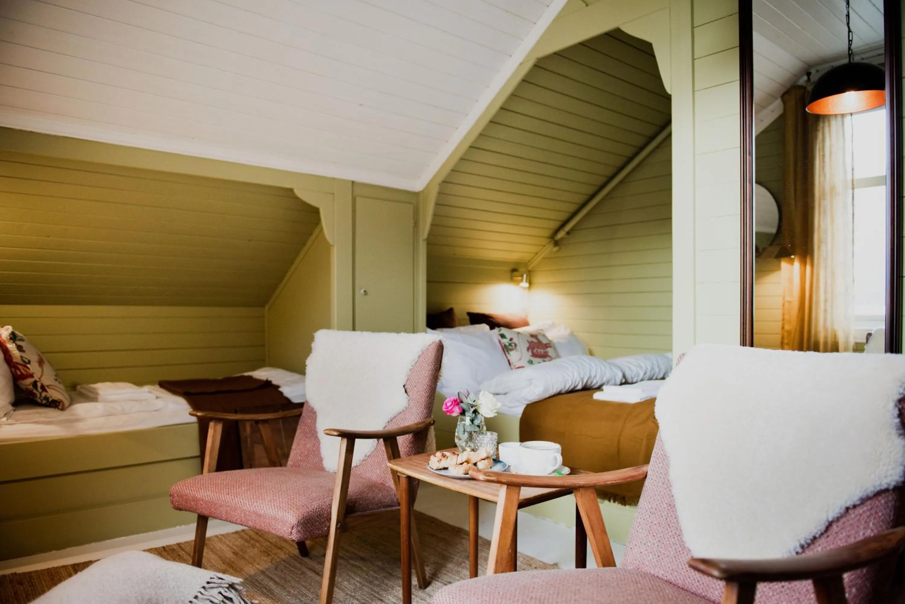 Bedroom in Fjærland Fjordstove Hotell - Huseby Hotelldrift AS