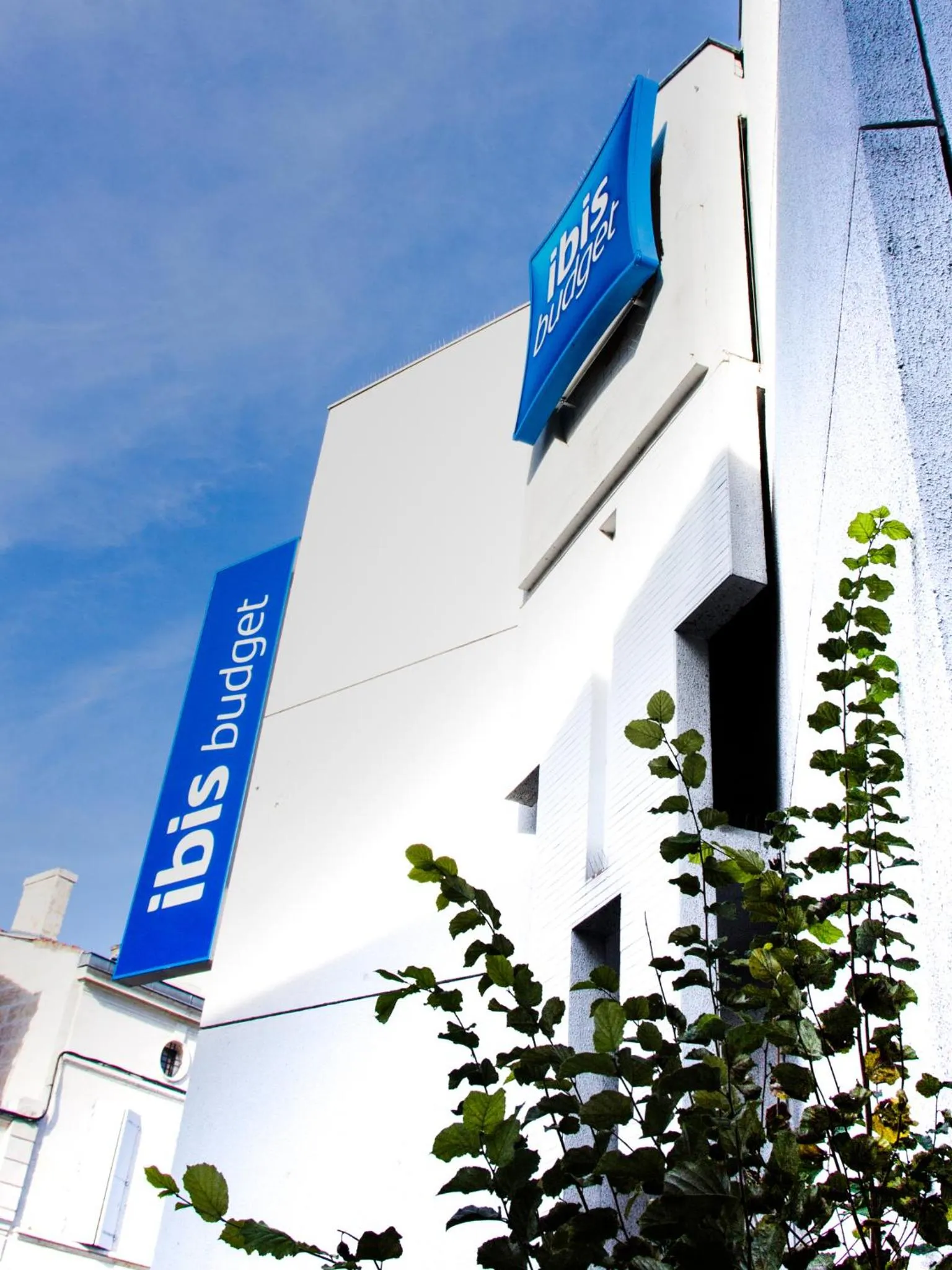 Facade/entrance in ibis budget Angoulême Centre
