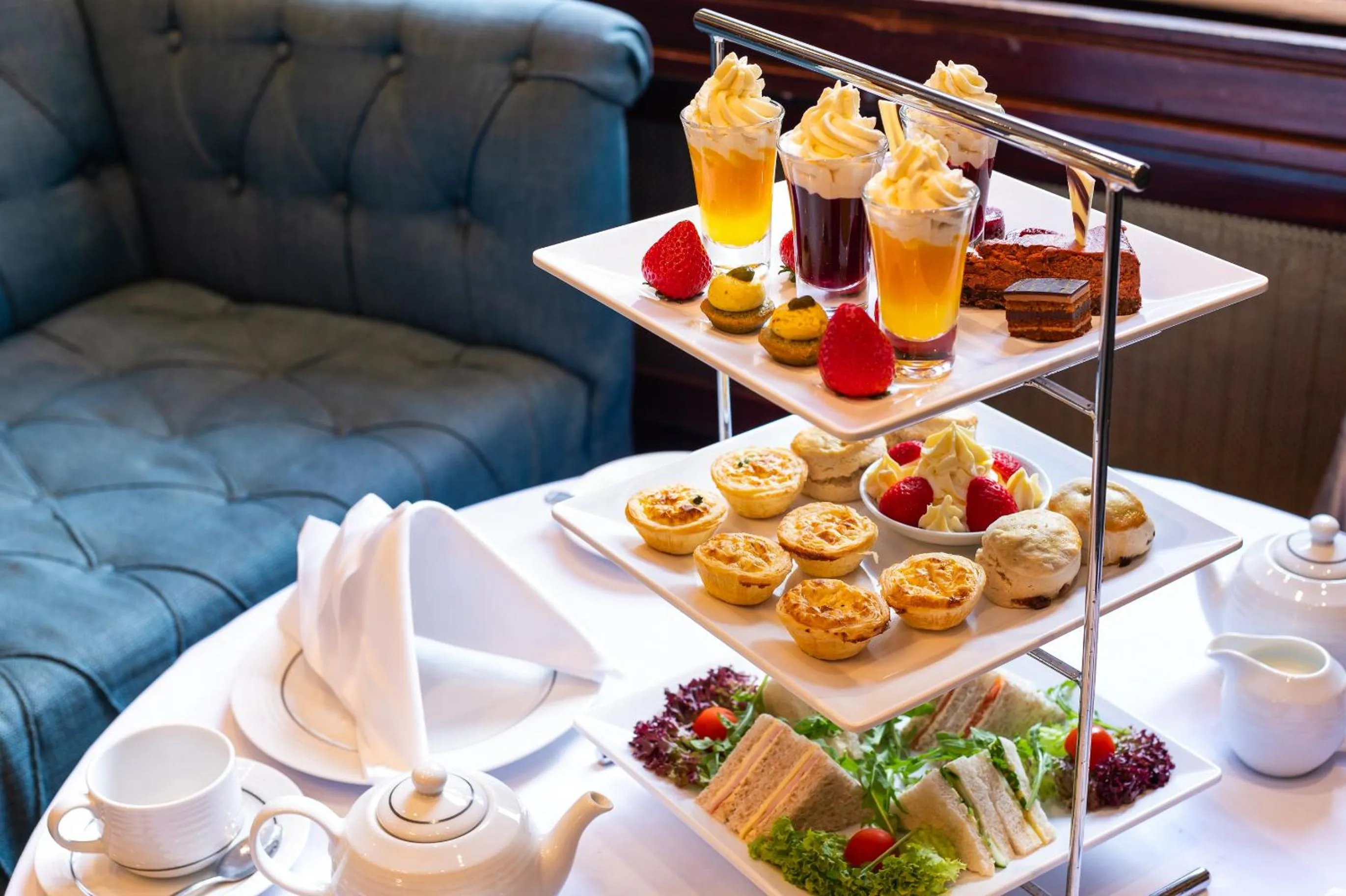 Food in Gem Langham Court Hotel