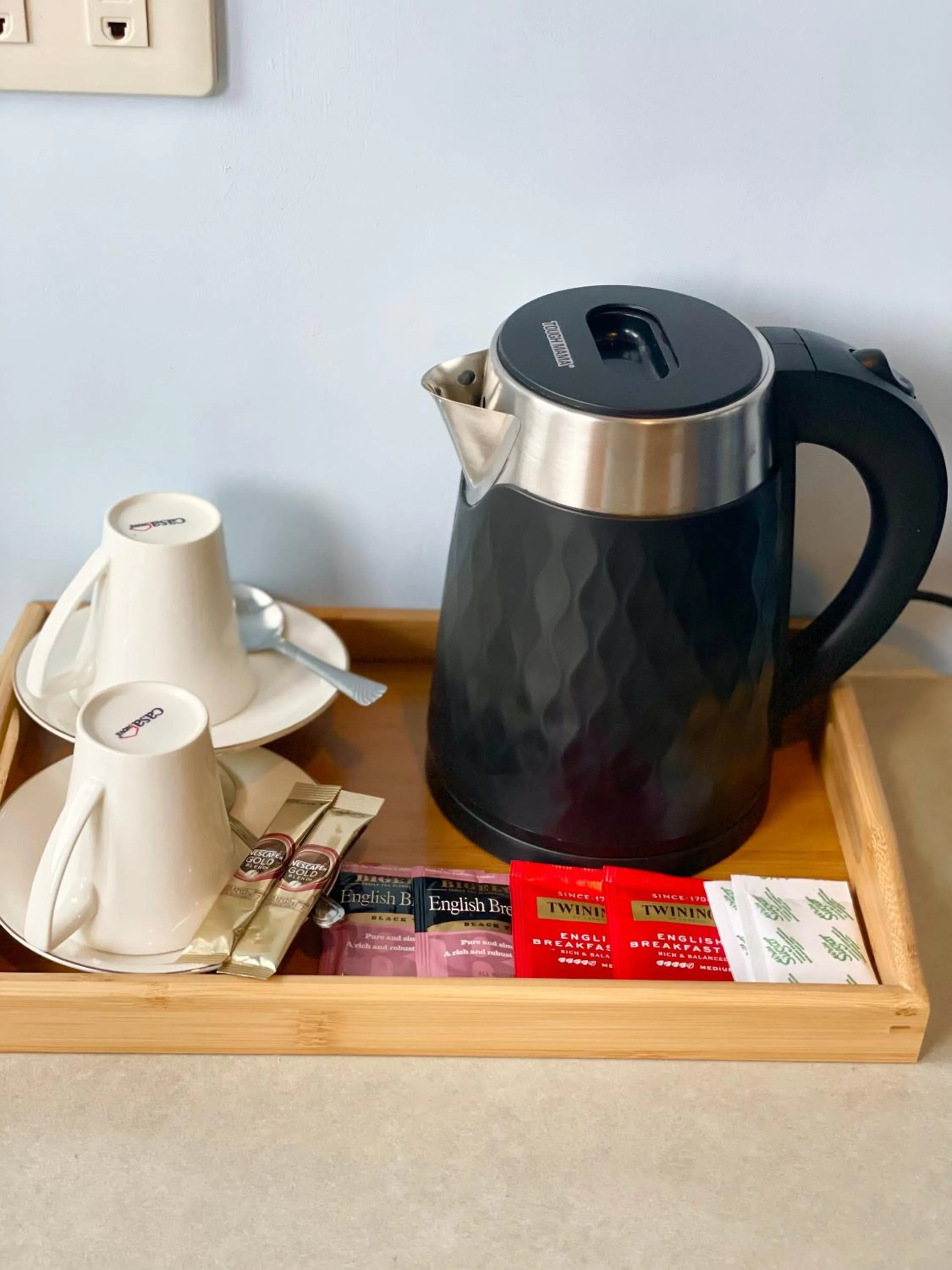 Blue Summer Suites & Restaurant