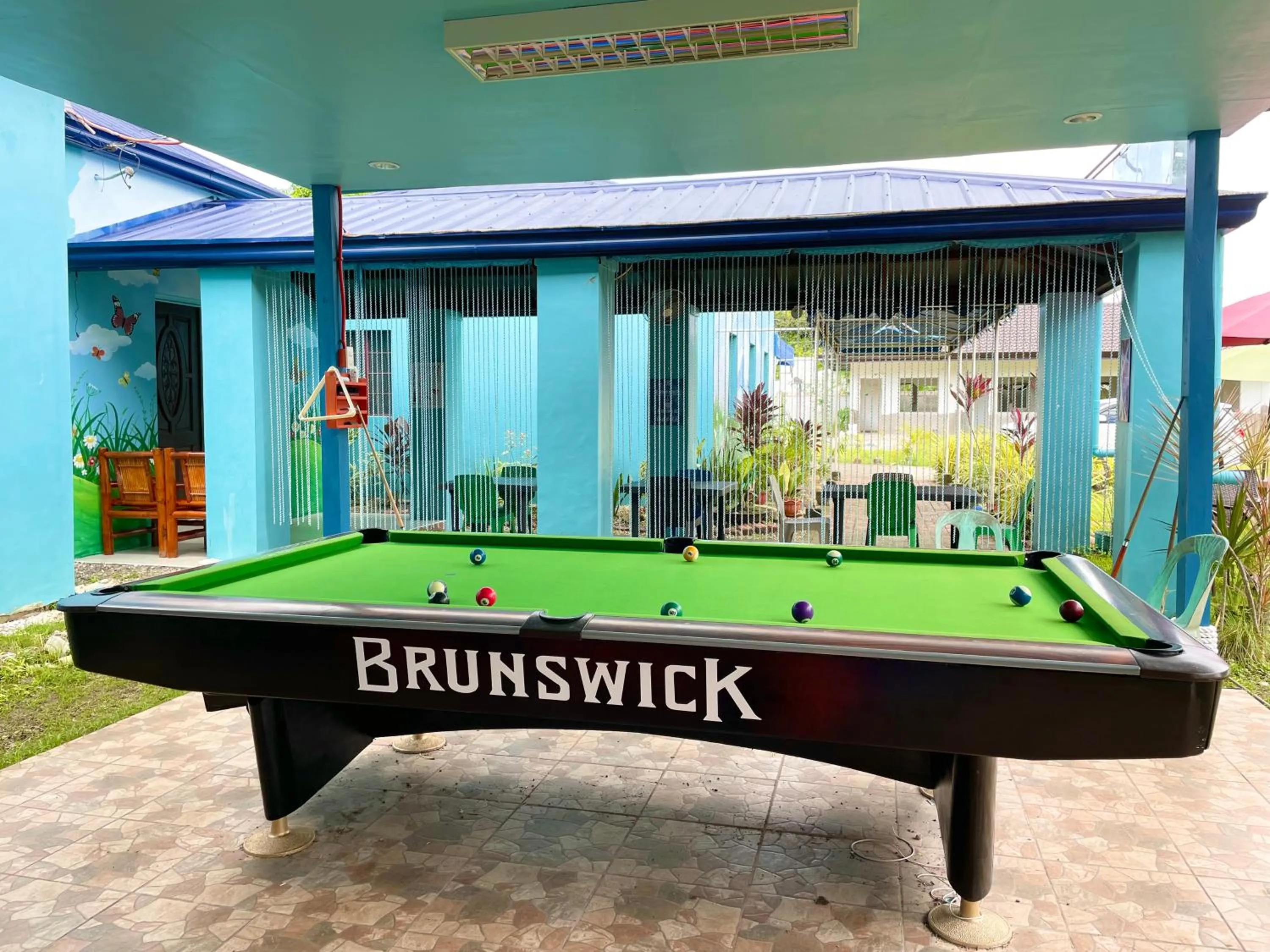 Blue Summer Suites & Restaurant