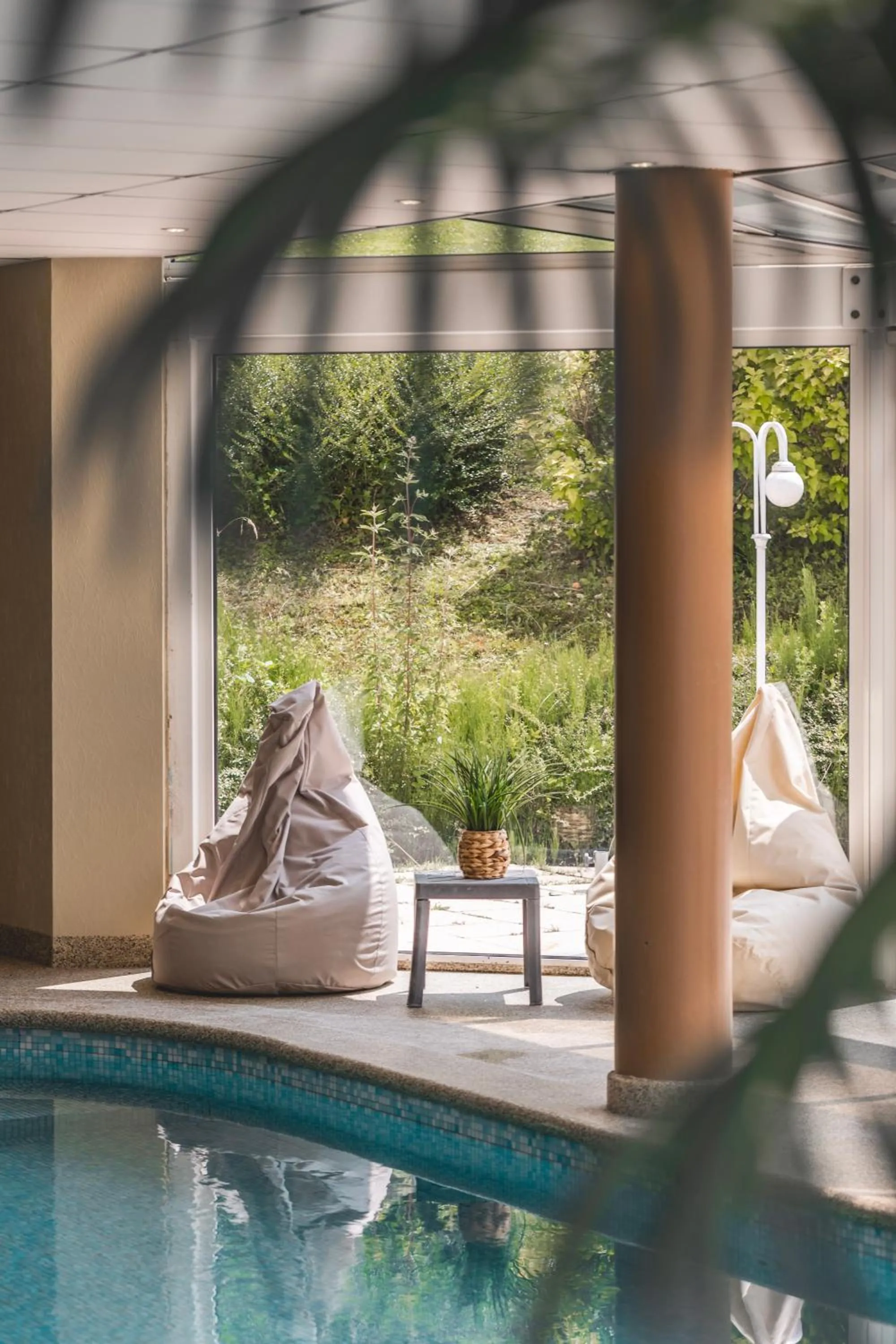 Swimming pool in Hôtel les Bergeronnettes