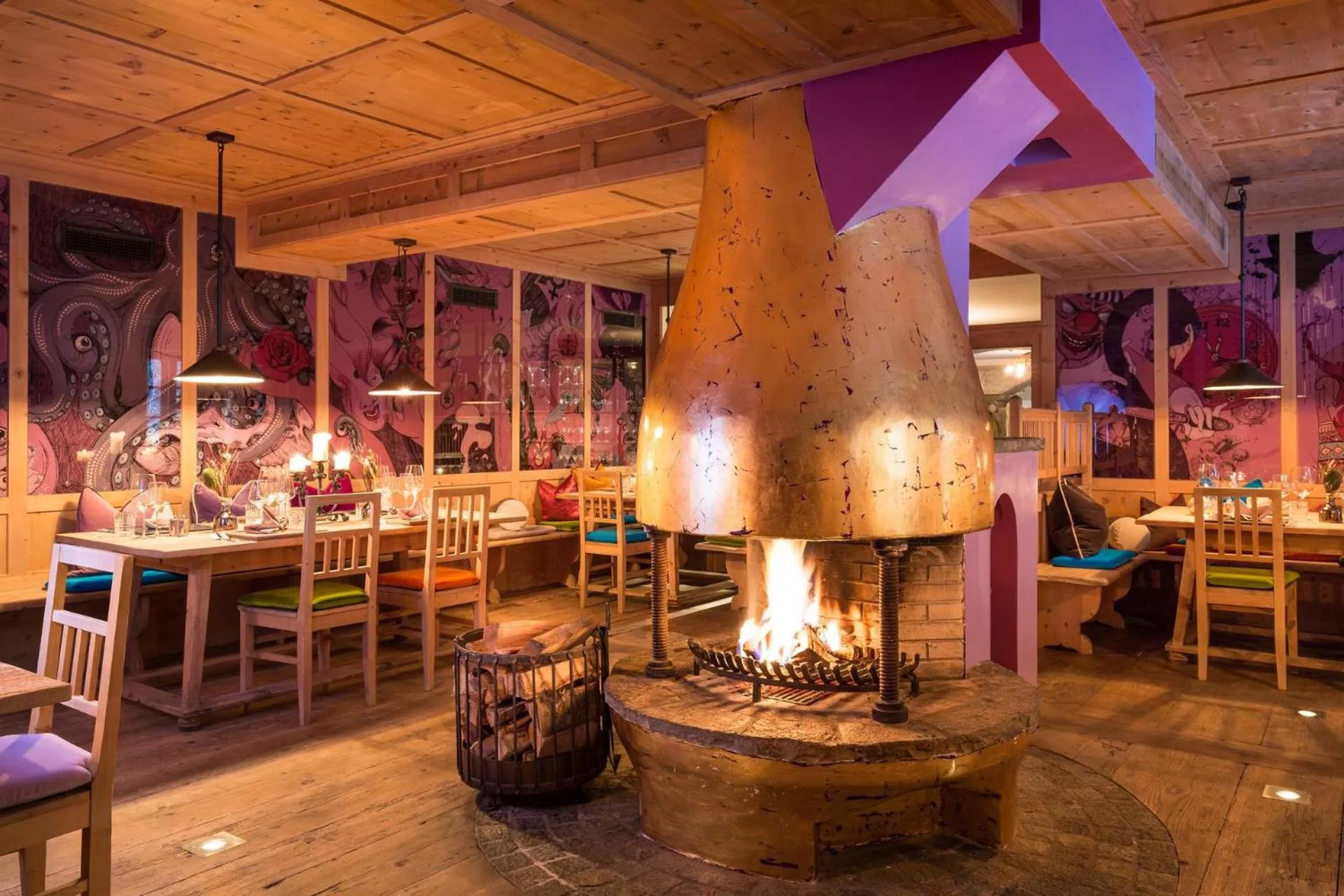 Restaurant/places to eat in Raffl's St. Antoner Hof