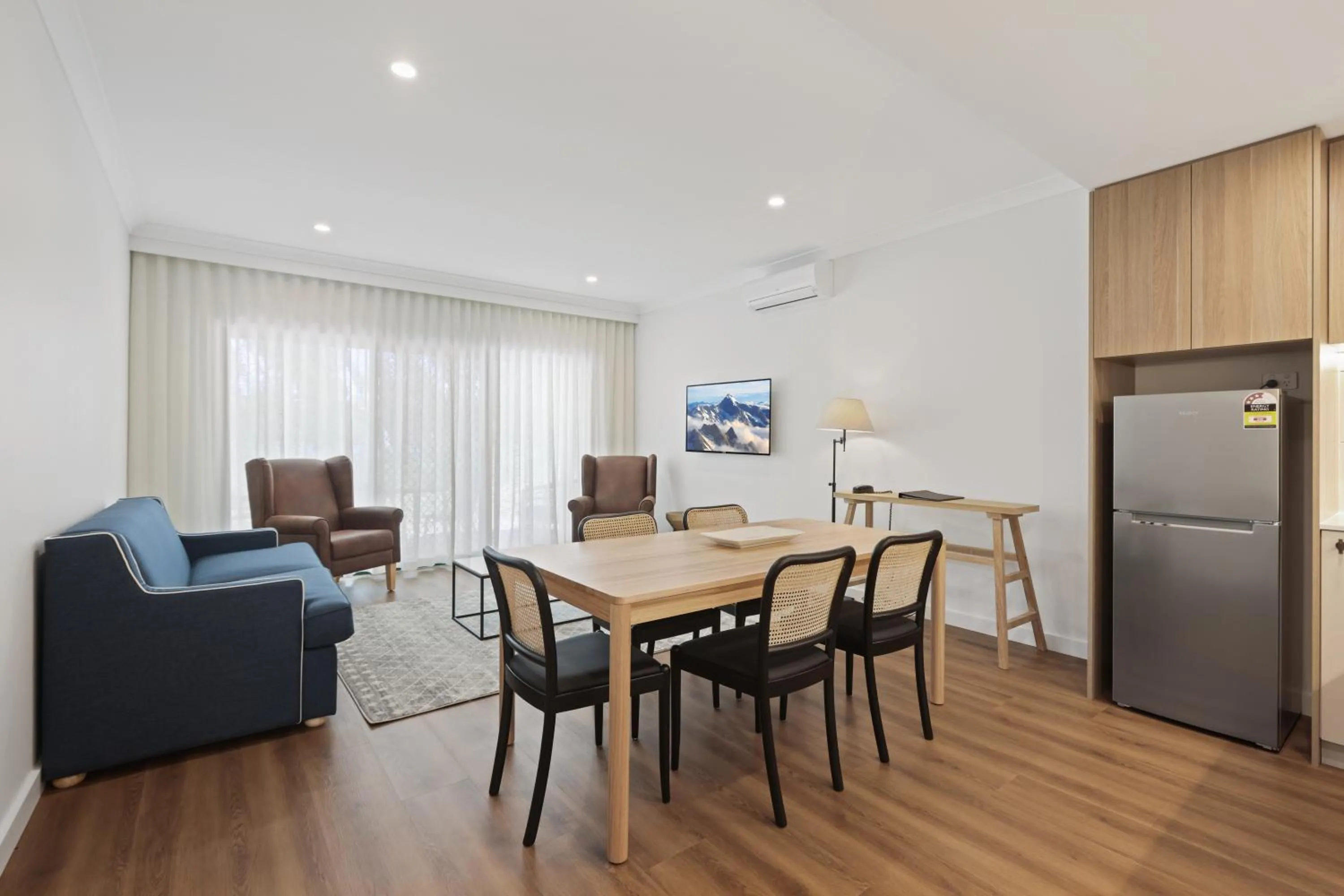 Living room in Clare Country Club