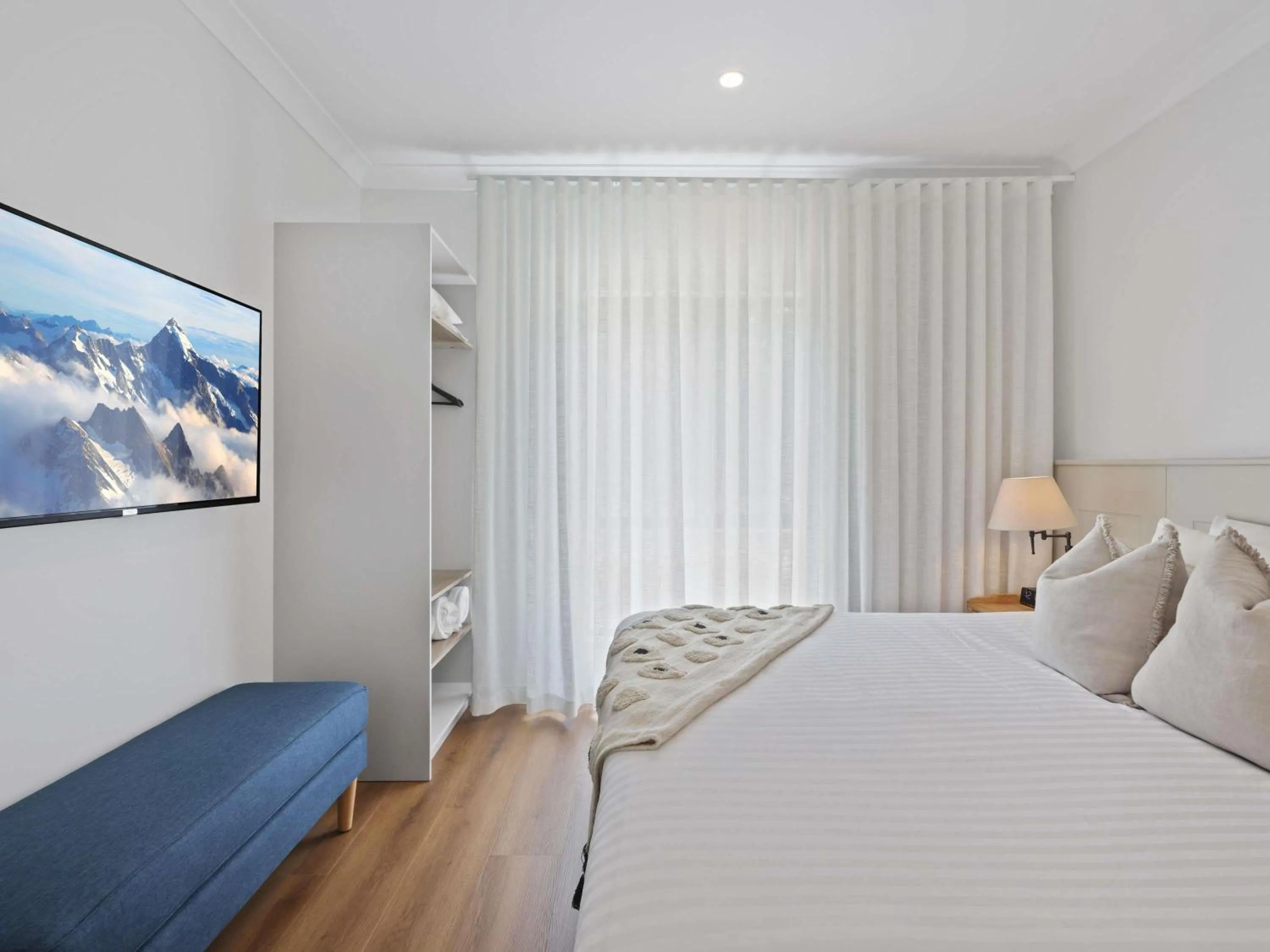 Bedroom, Bed in Clare Country Club