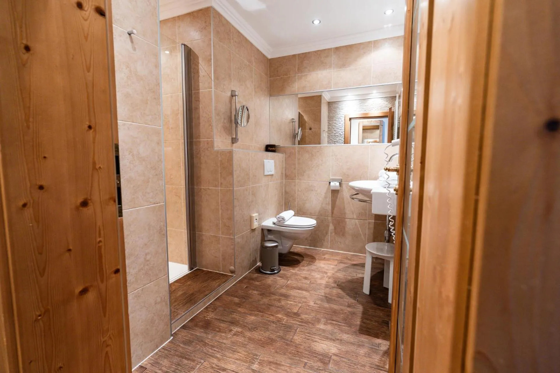 Shower in Liebes Caroline 4-Sterne-Hotel