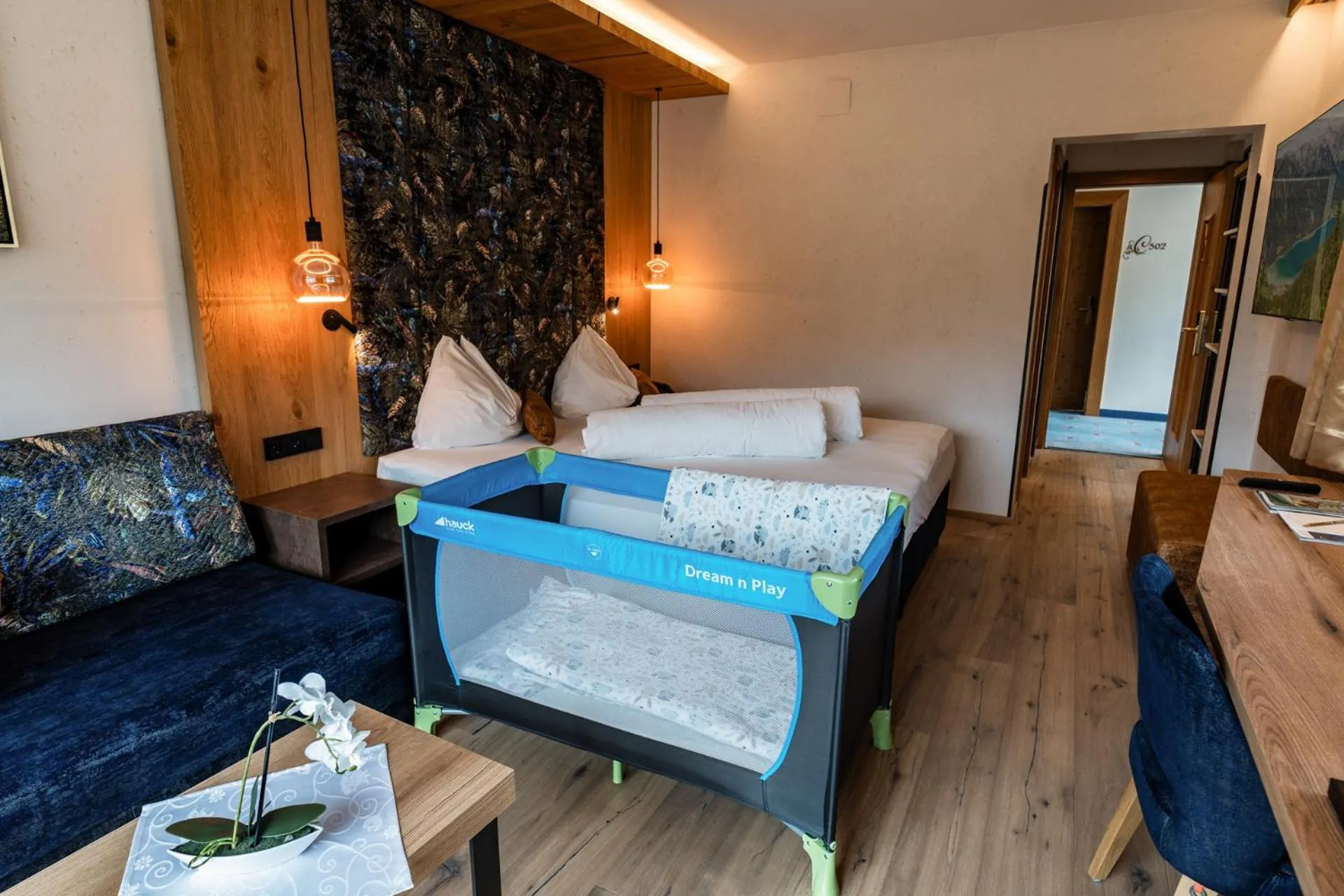 Bed in Liebes Caroline 4-Sterne-Hotel