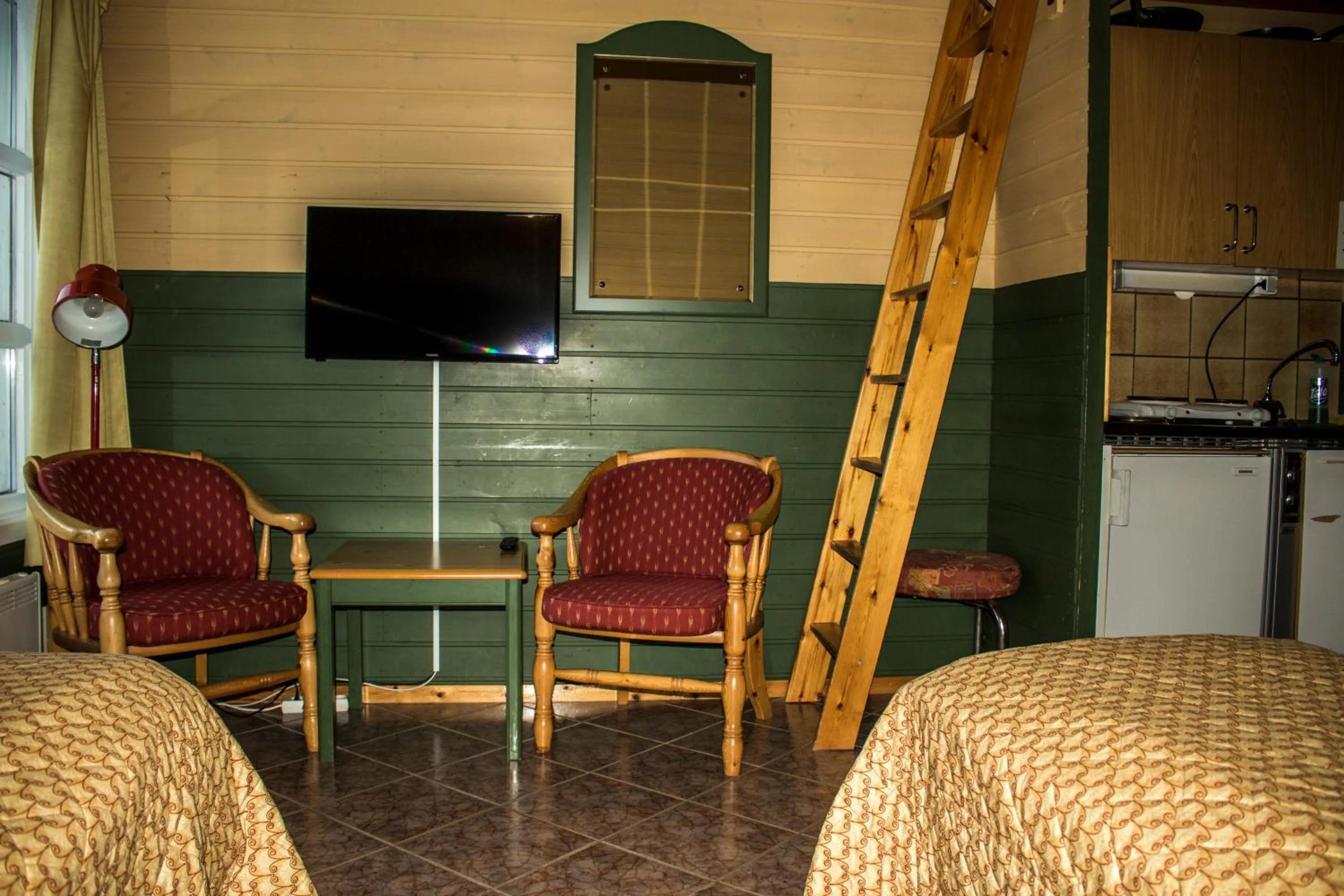 Kitchen or kitchenette in Tysfjord Hotel