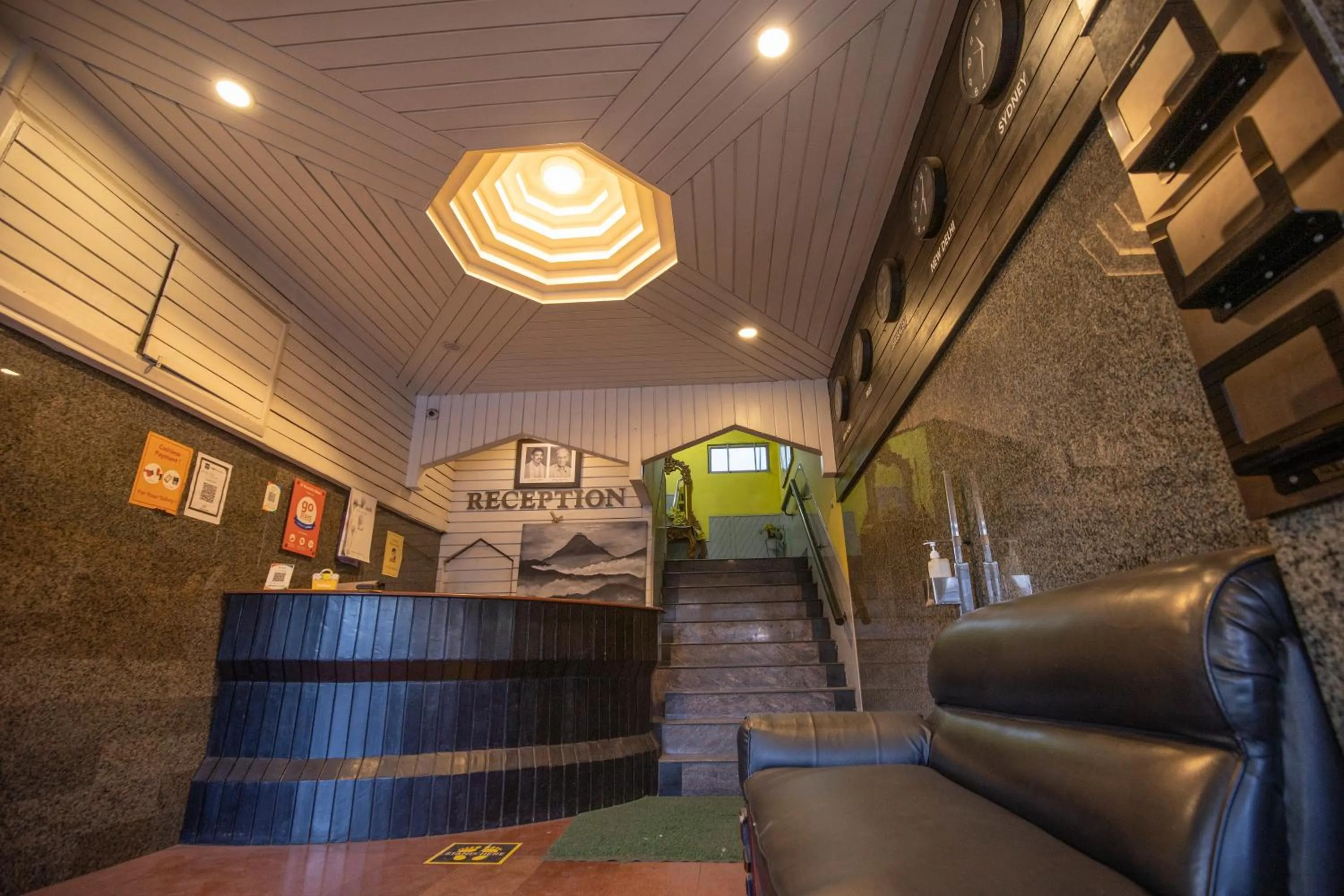 Lobby or reception in JC Woodville Manor